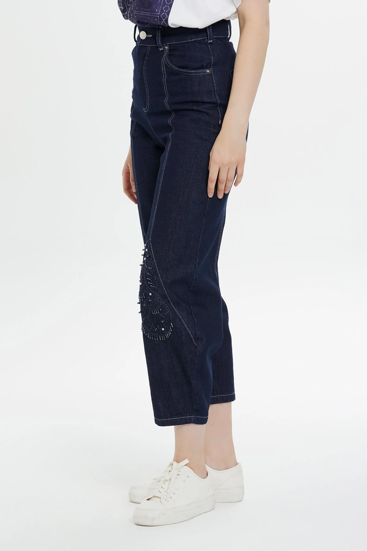 Beaded Embroidered Tapered Jeans - Image 3