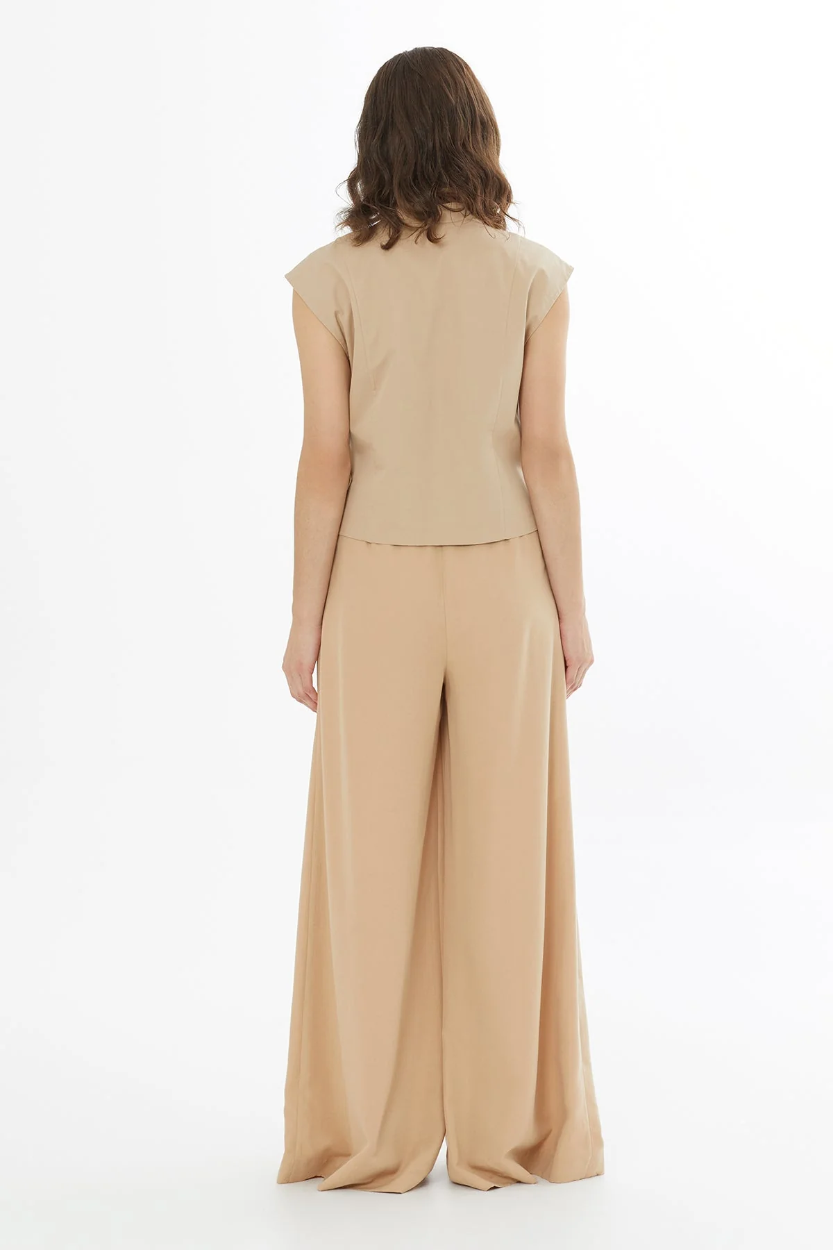 Beige Buckle Detail Vest - Image 5