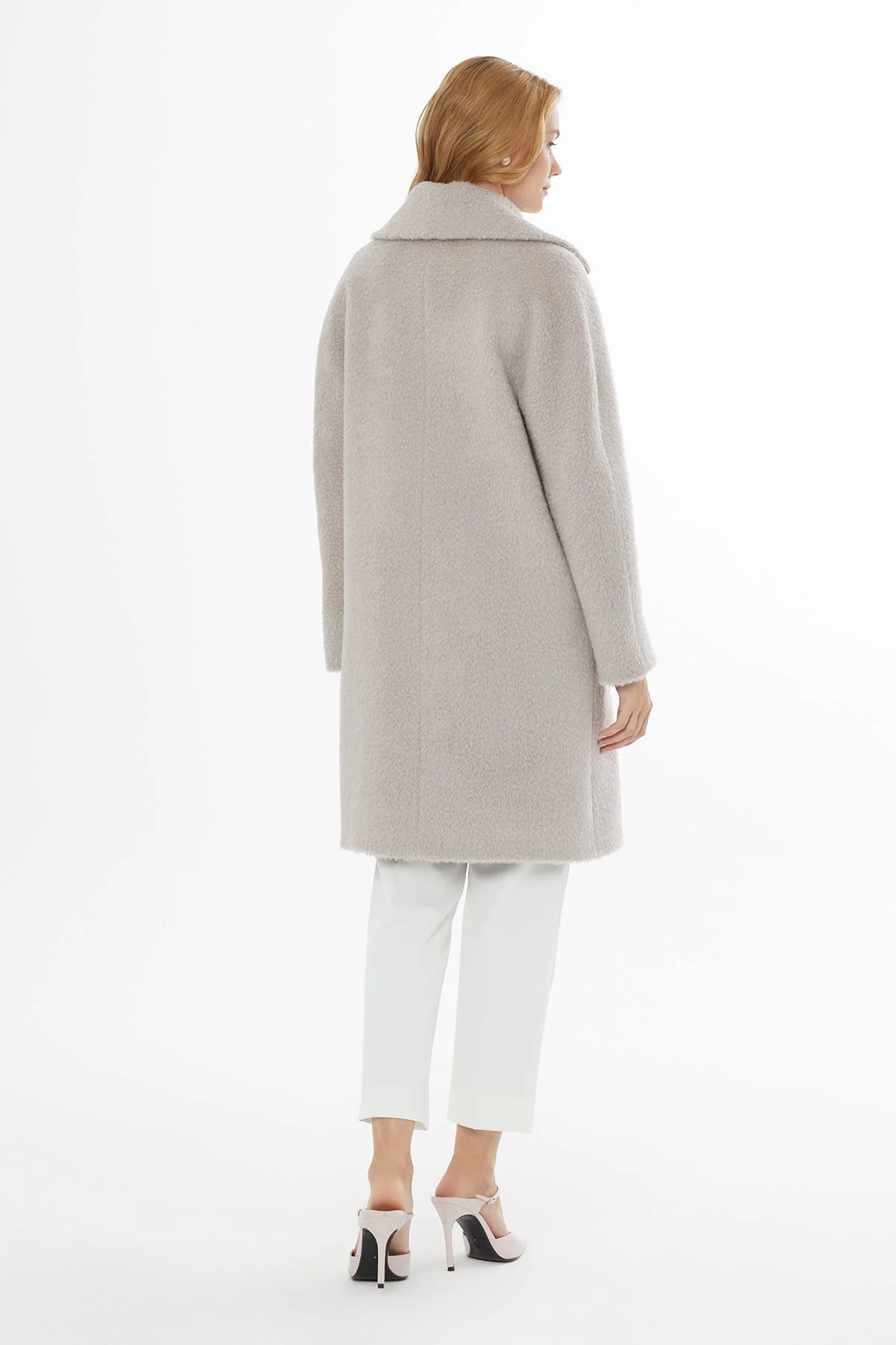 Beige Coat with Button Detail - Image 4