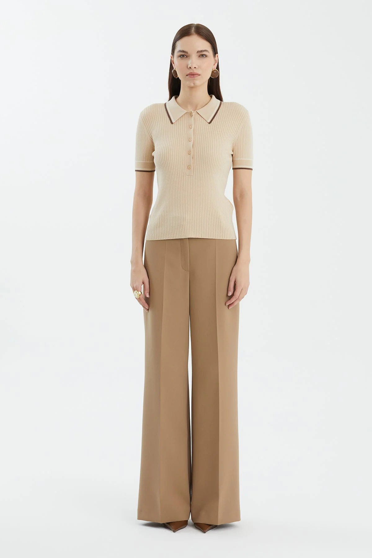 Beige Shirt Collar Short Sleeve Knit Top