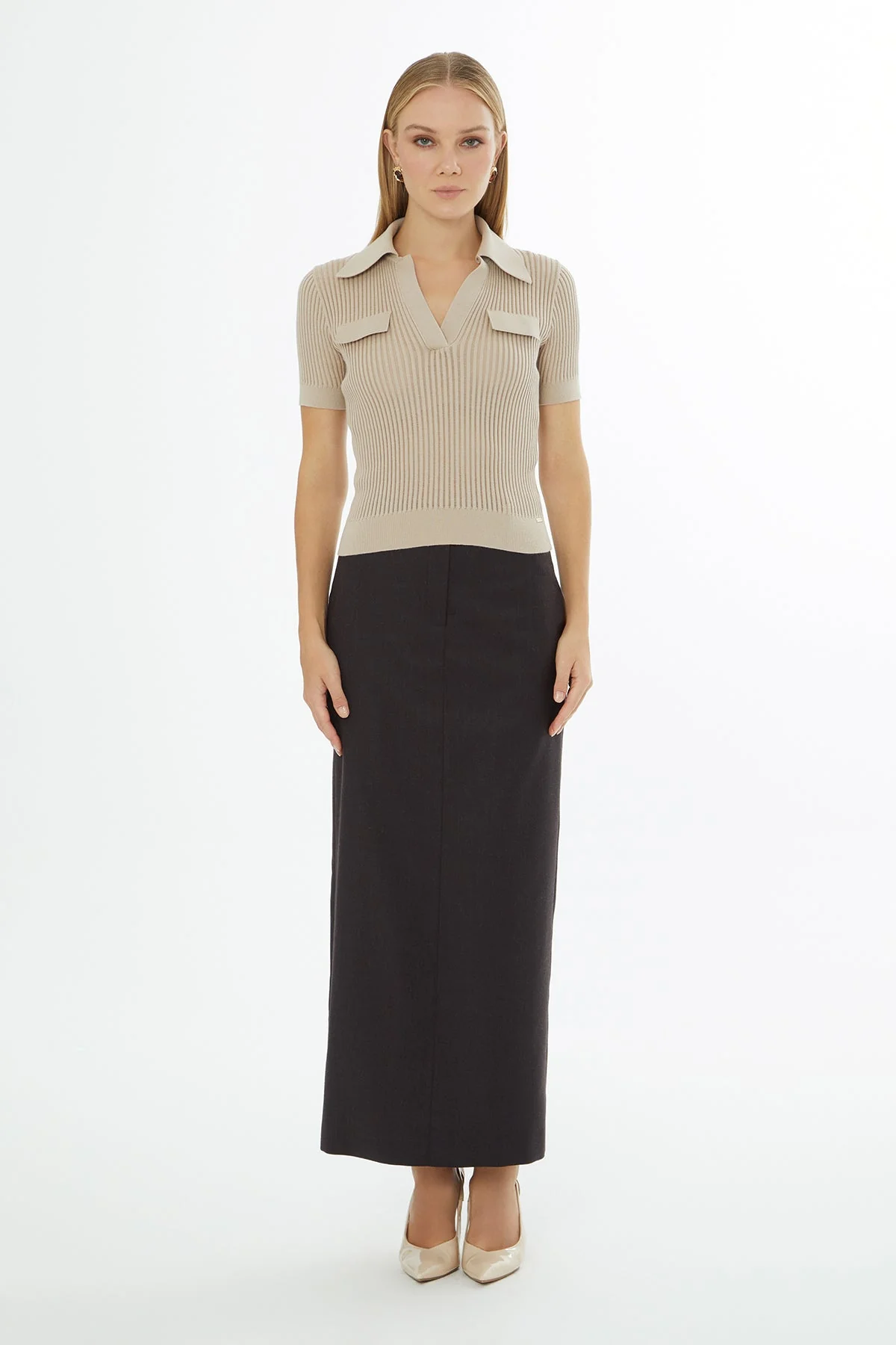 Beige Short-Sleeve Shirt-Collar Blouse