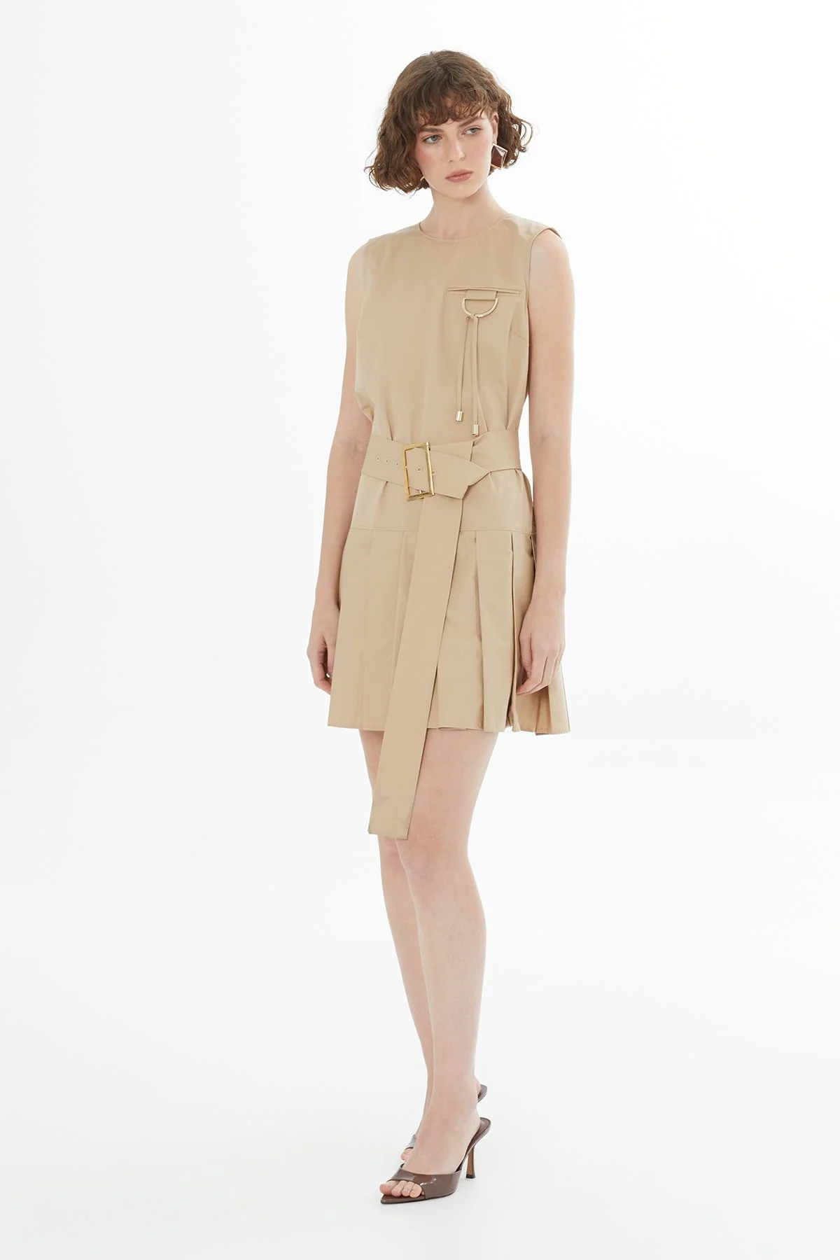Beige Sleeveless Pleated Dress - Image 4