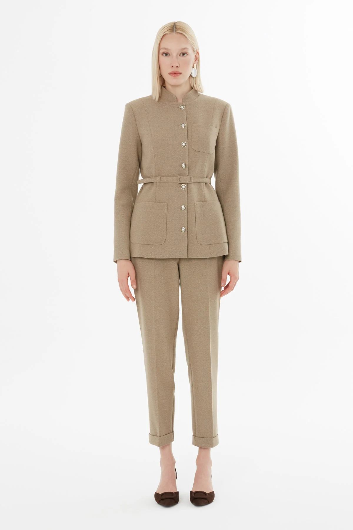 Beige Suit with Pocketed Jacket