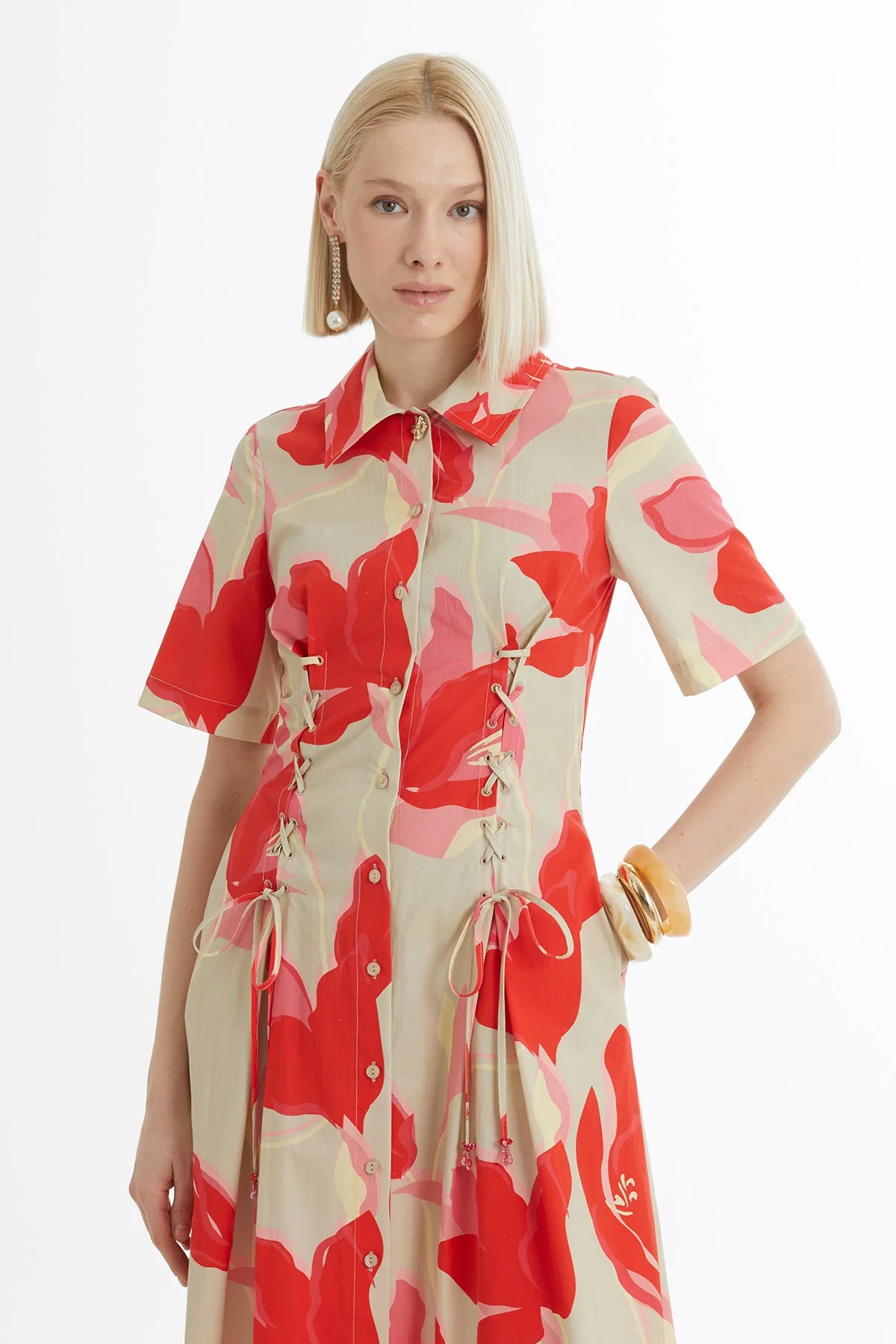 Beige Tie-Detail Pleated Patterned Dress - Image 2