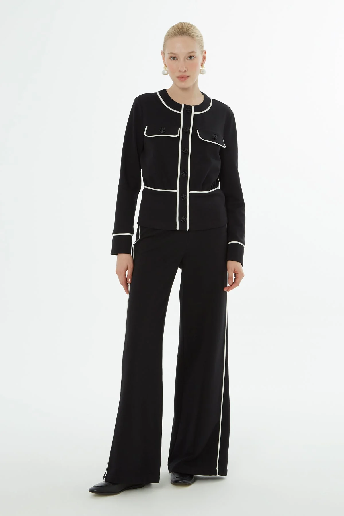 Black Button-Down Cardigan Detail Set