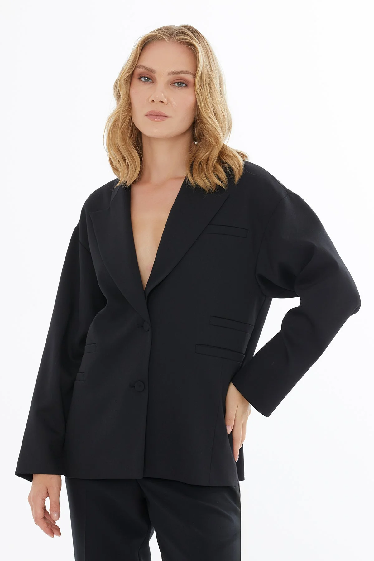Black Jacket with Fillet Pocket Detail - Image 5