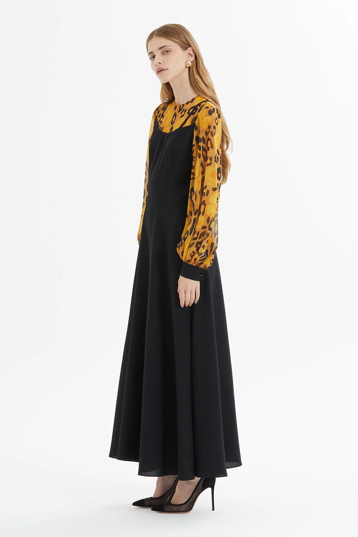Black Maxi Dress with Pattern Detail - Image 4