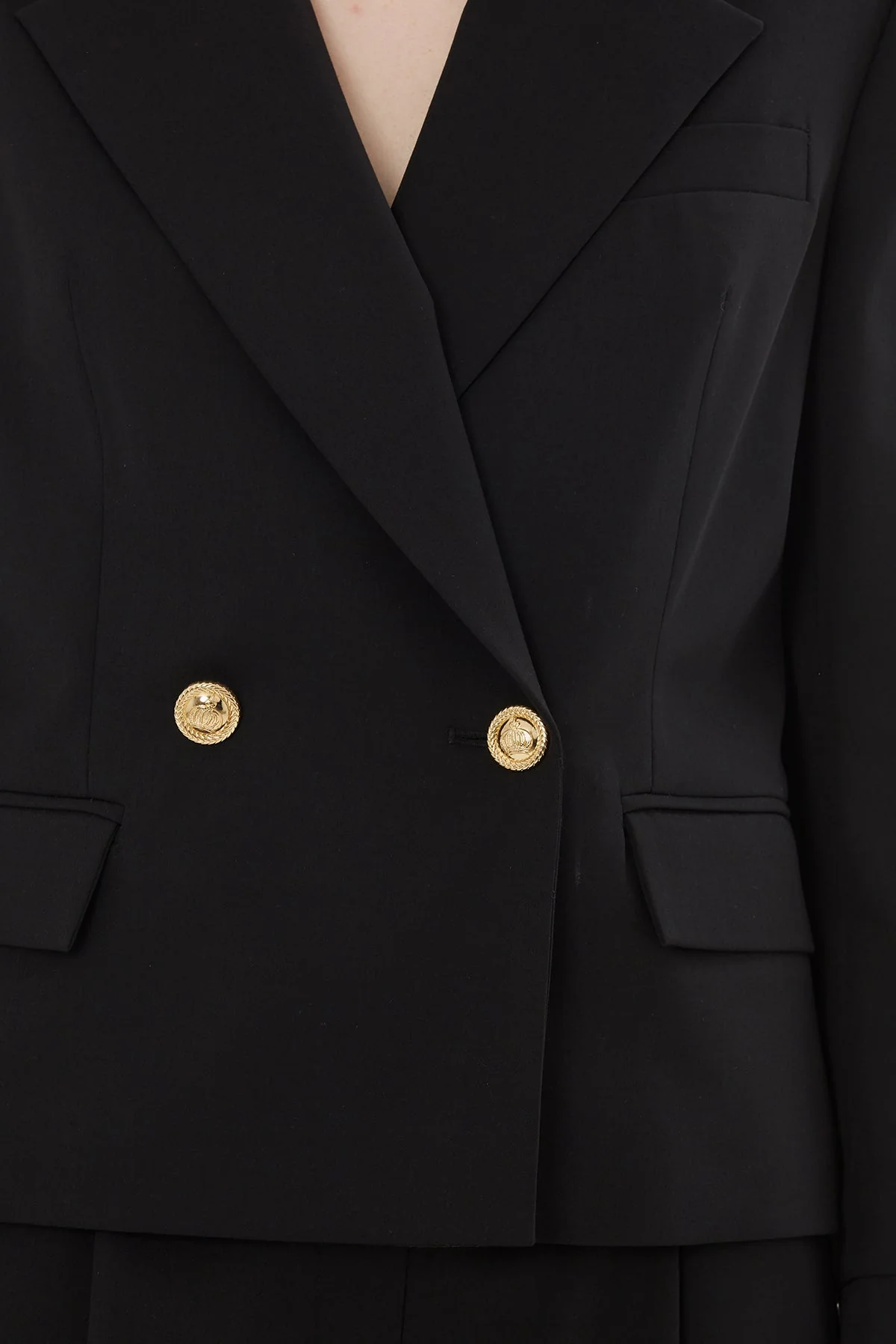 Black Suit with Double-Breasted Jacket - Image 2