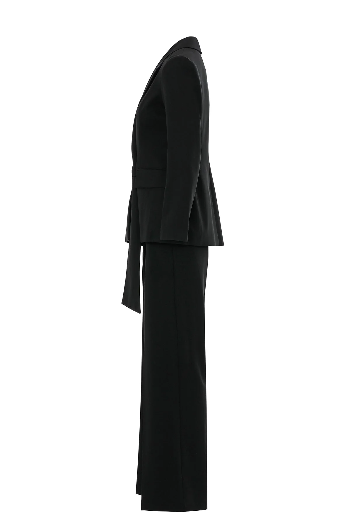 Black Suit with Jacket Pockets - Image 2