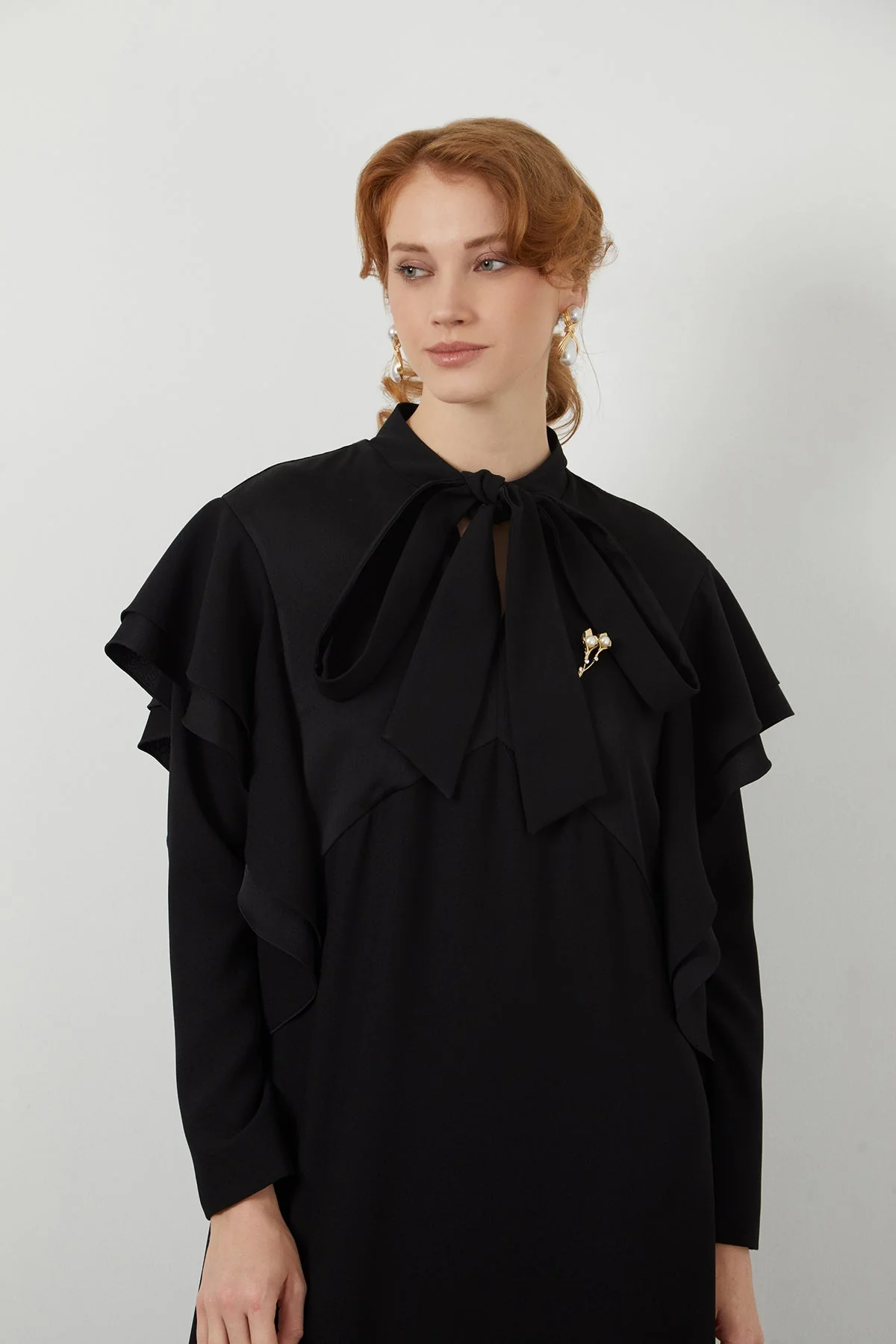 Black Tie-Detail Long Dress - Image 3