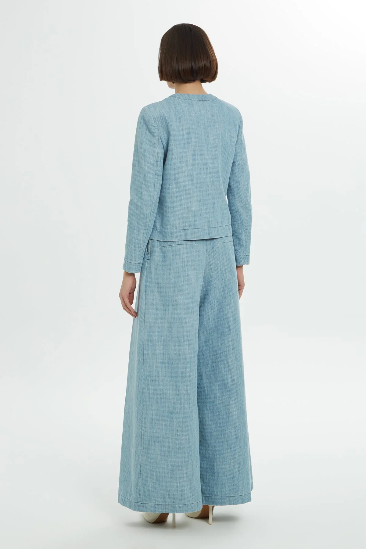 Blue Embroidered Denim Jacket - Image 5