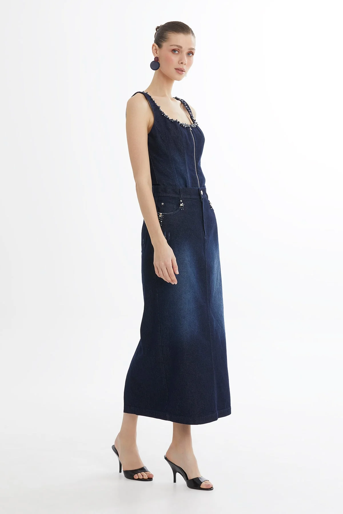 Blue Embroidered Denim Pencil Skirt - Image 3