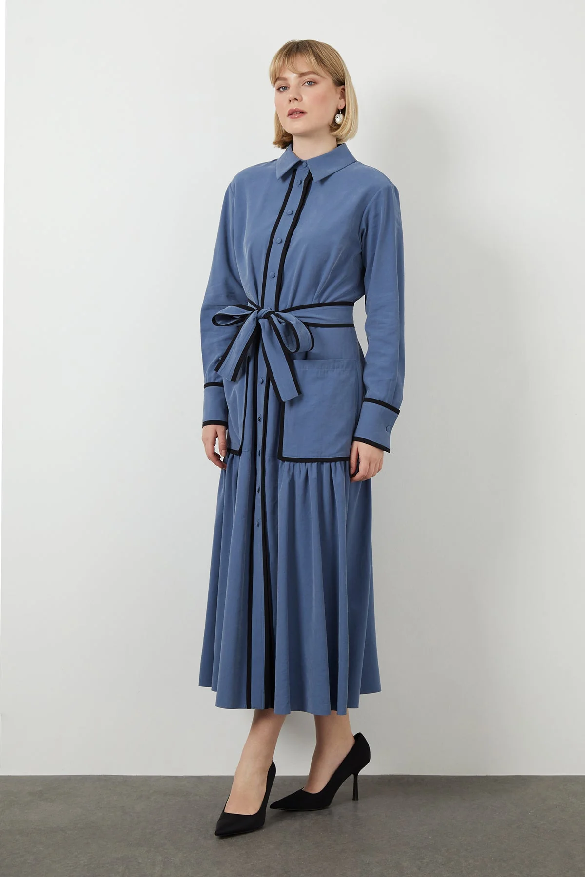 Blue Sash-Detail Pocketed Midi Dress - Image 2