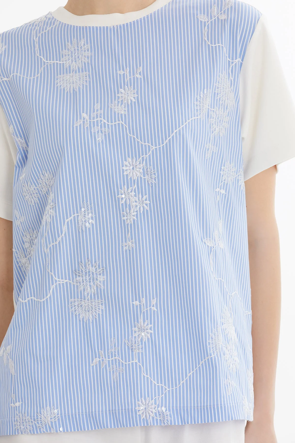 Blue Sequin Embroidered T-Shirt - Image 3