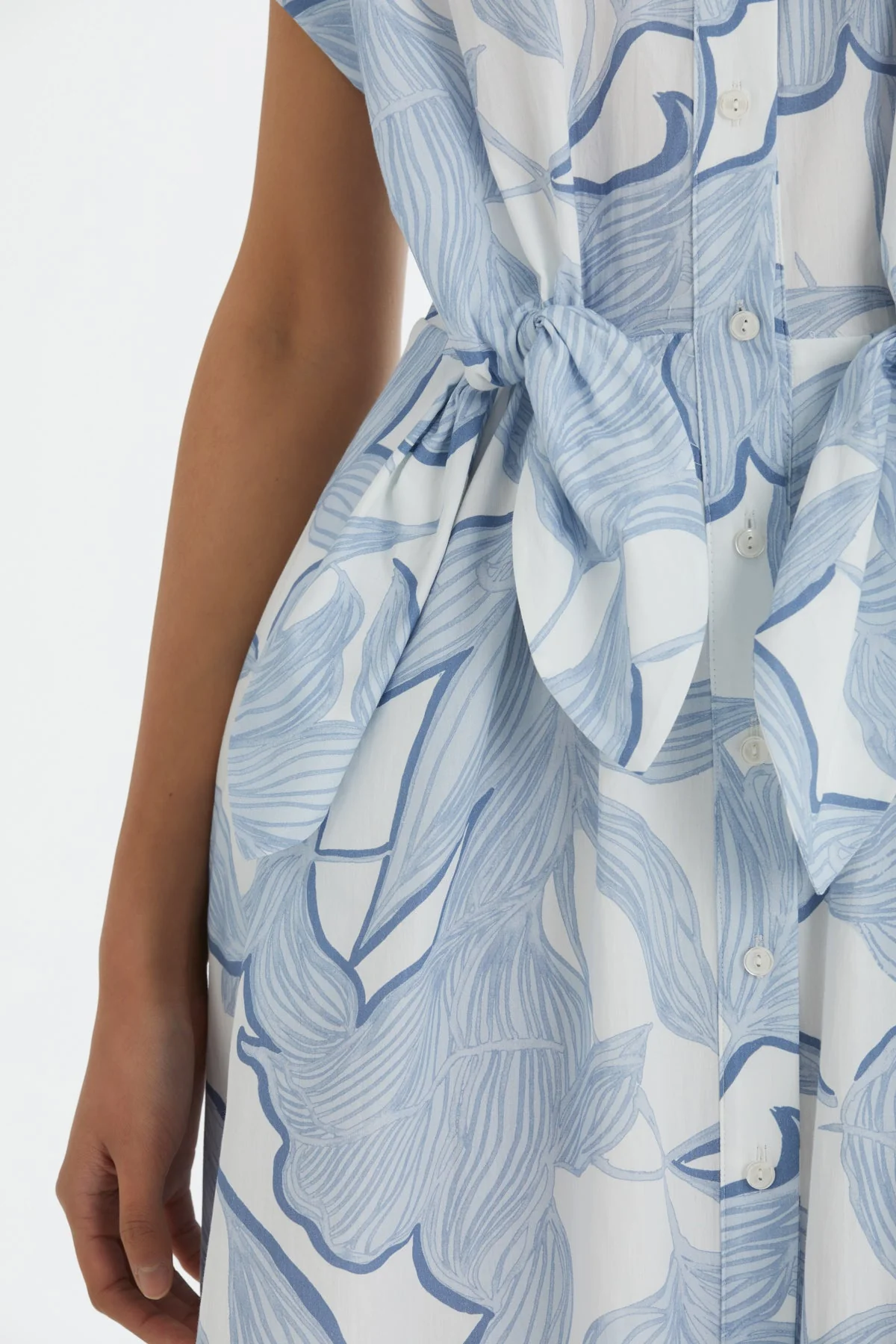 Blue Shirt Collar Patterned Dress - Image 4
