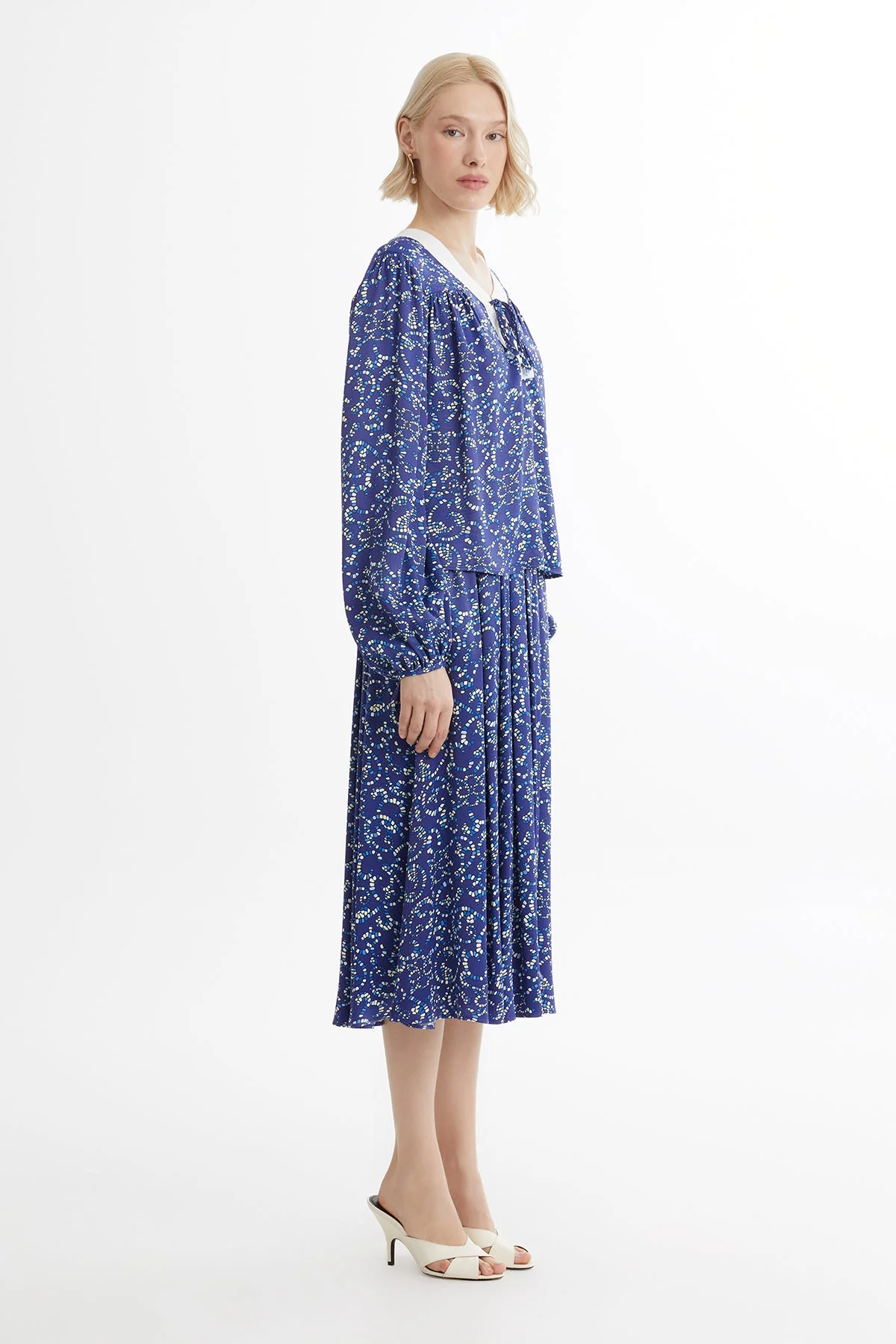 Blue Tie-Neck Blouse Skirt Set - Image 3