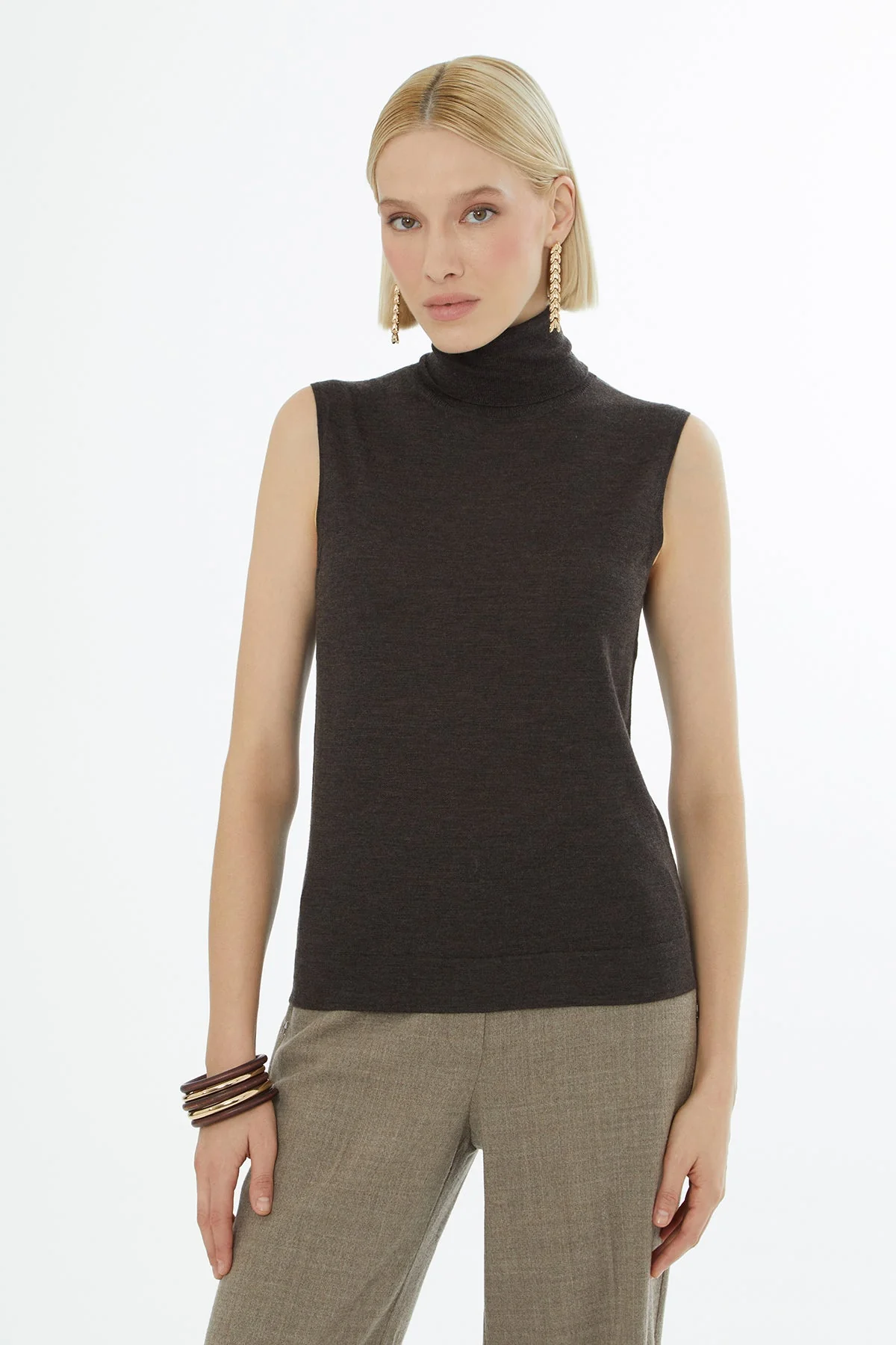 Brown Sleeveless V-Neck Sweater - Image 2
