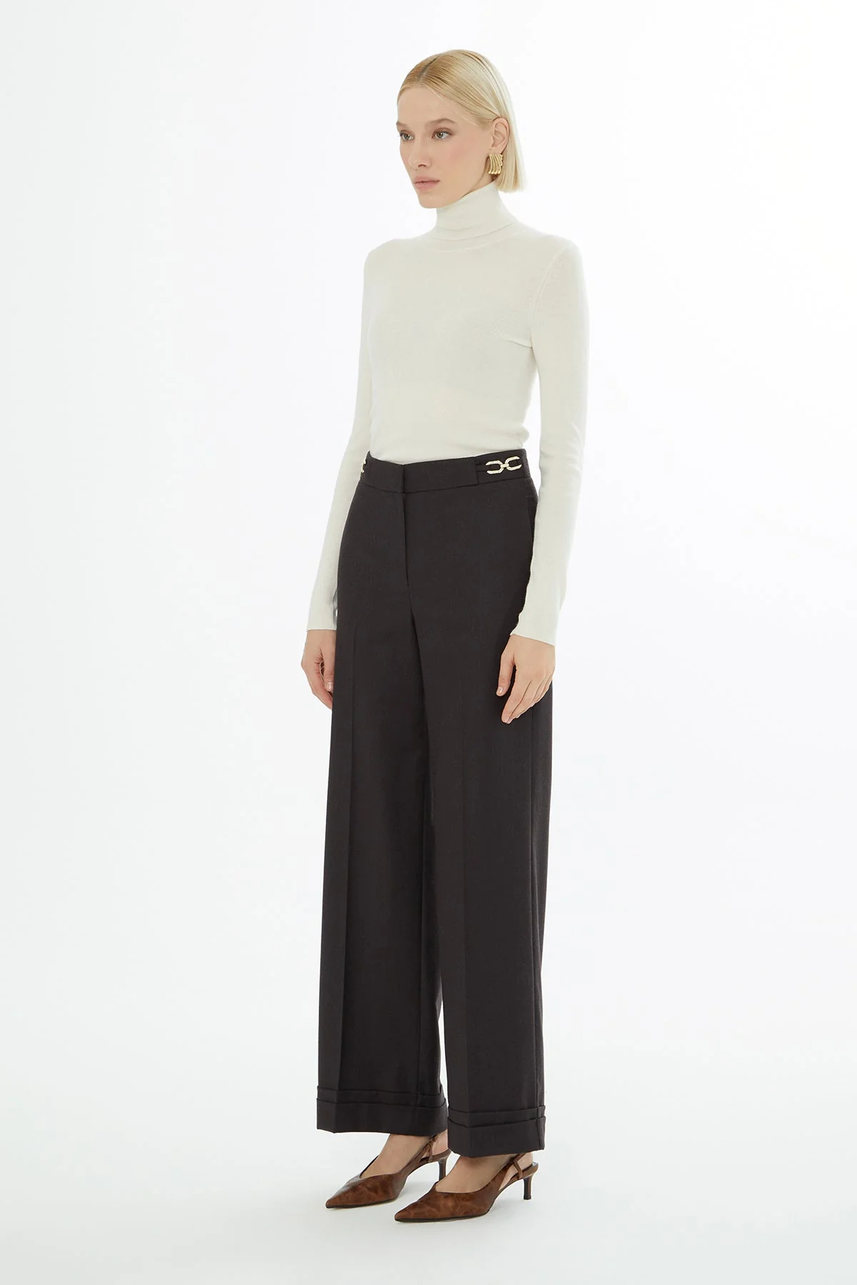 Brown Wide Trousers with Waist Accessory - Image 4