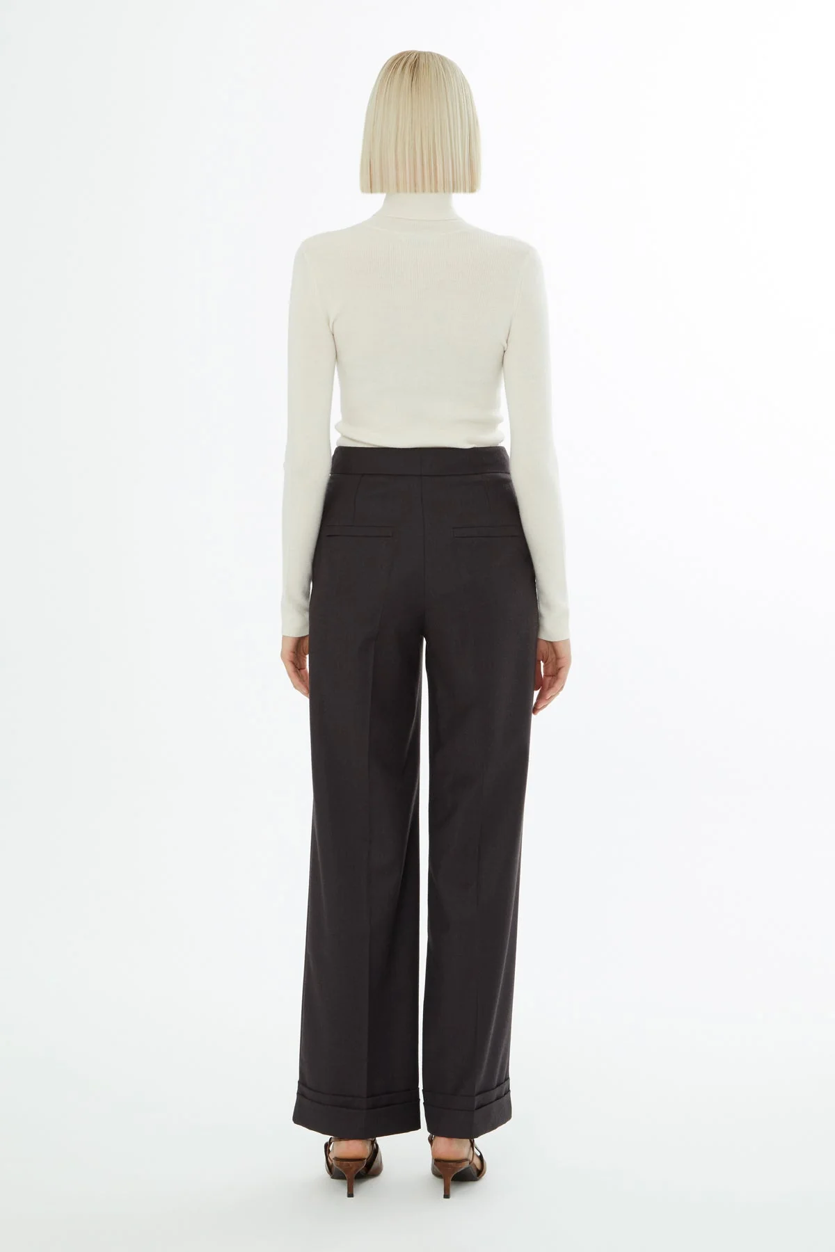 Brown Wide Trousers with Waist Accessory - Image 5