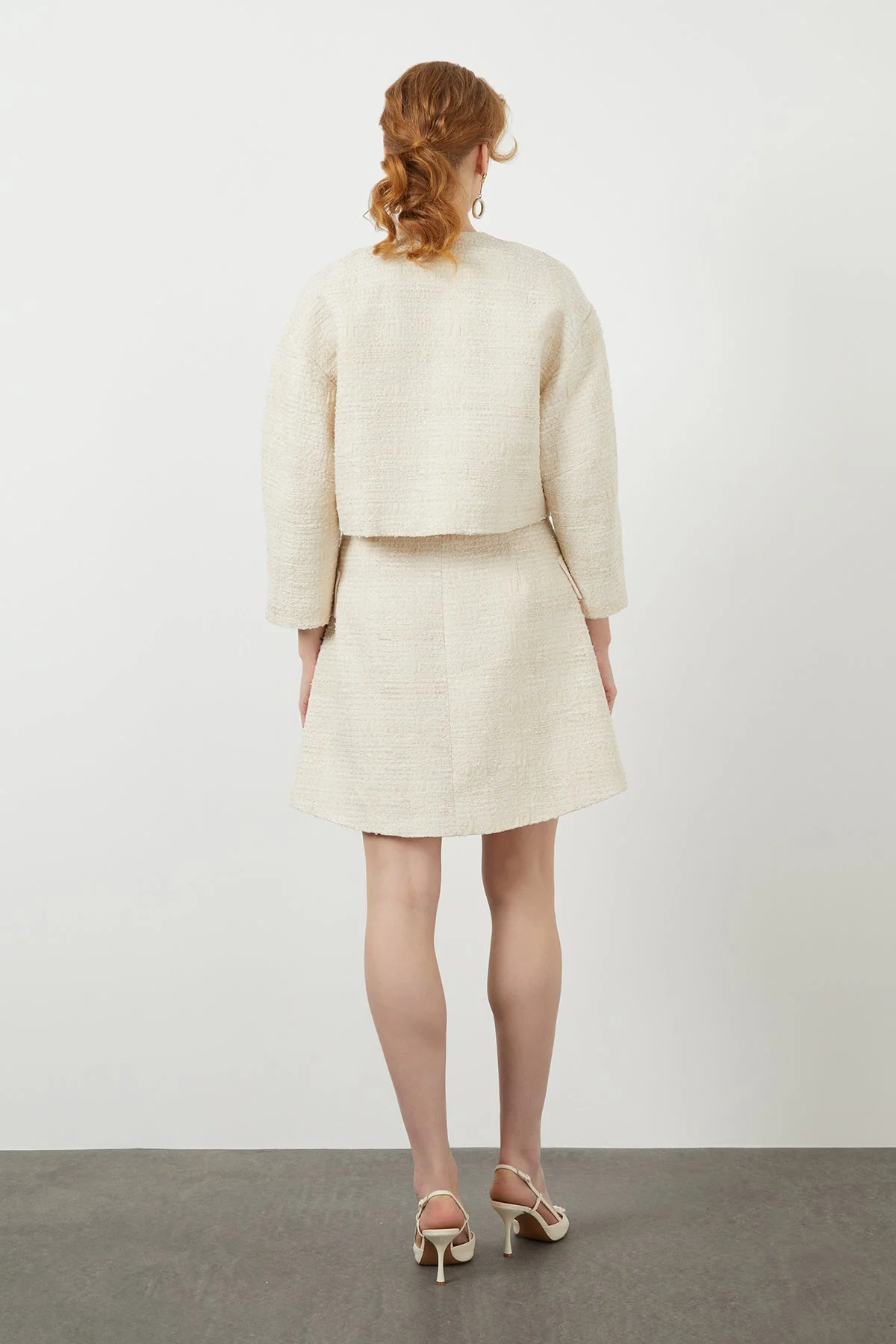 Button-Detail Crop Jacket - Image 6