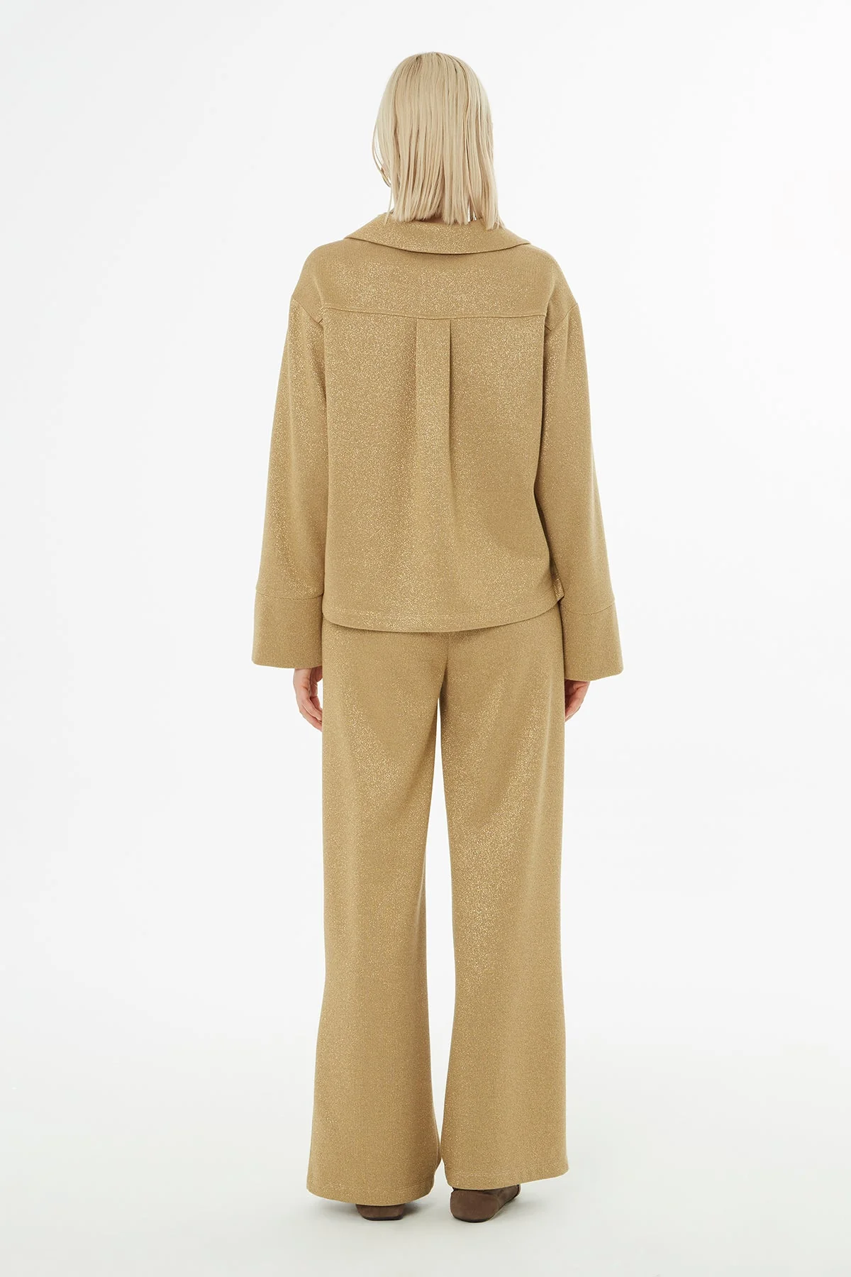 Camel V-Neck Glittery Tracksuit Set - Image 4