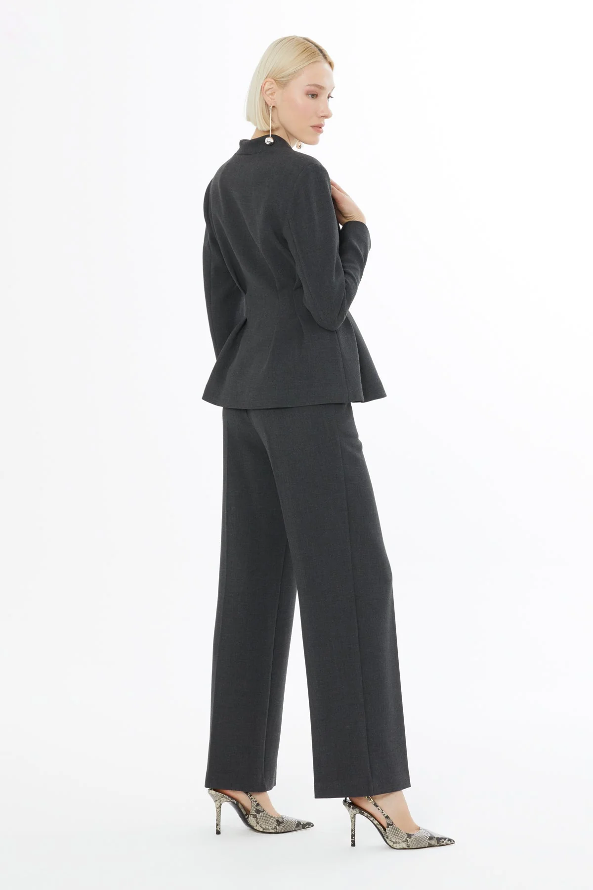 Dark Green Jacket and Carrot Pants Suit - Image 5