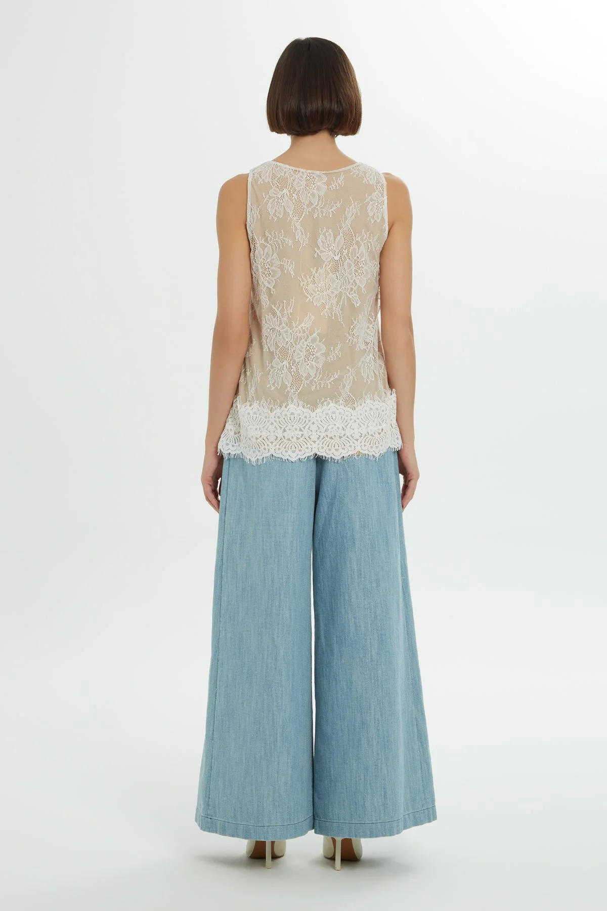 Ecru Embellished Lace Blouse - Image 4