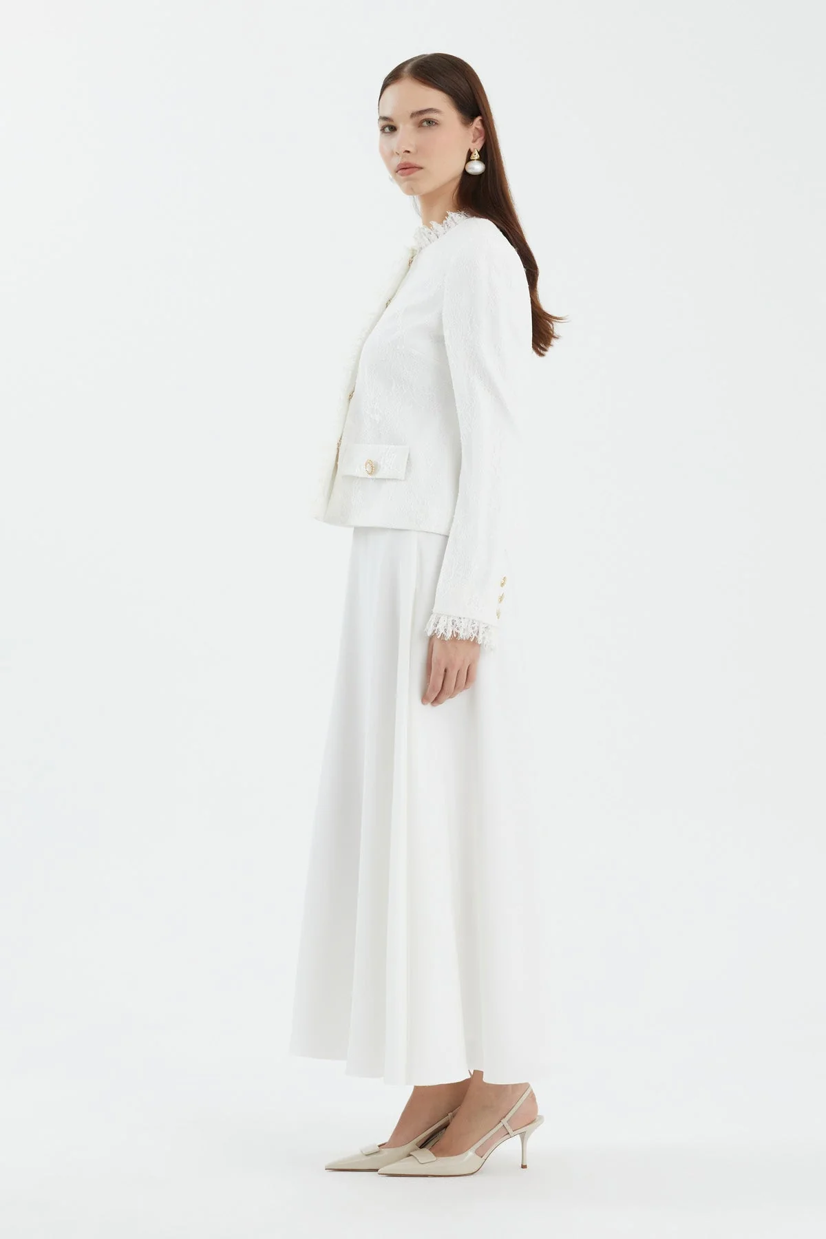 Ecru Lace Flared Skirt Set - Image 3