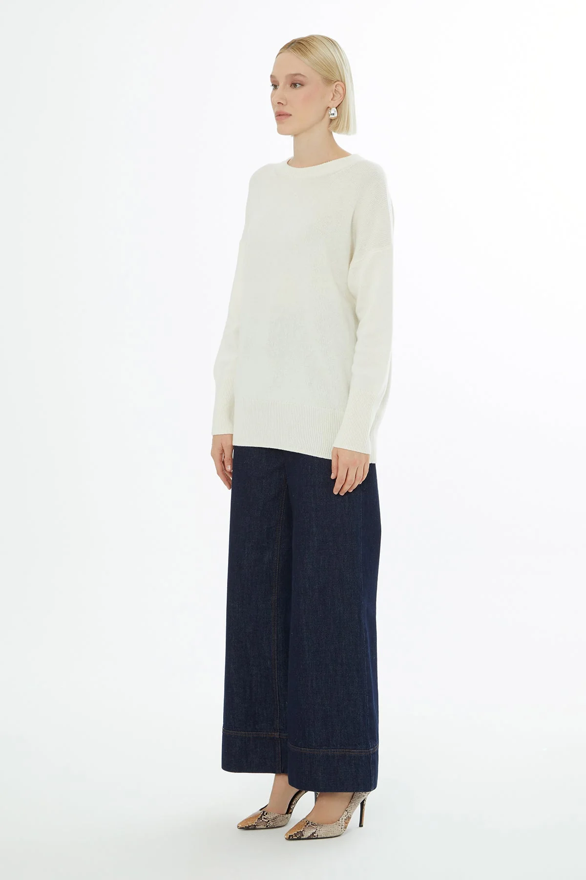 Ecru Long-Sleeve Round-Neck Sweater - Image 3