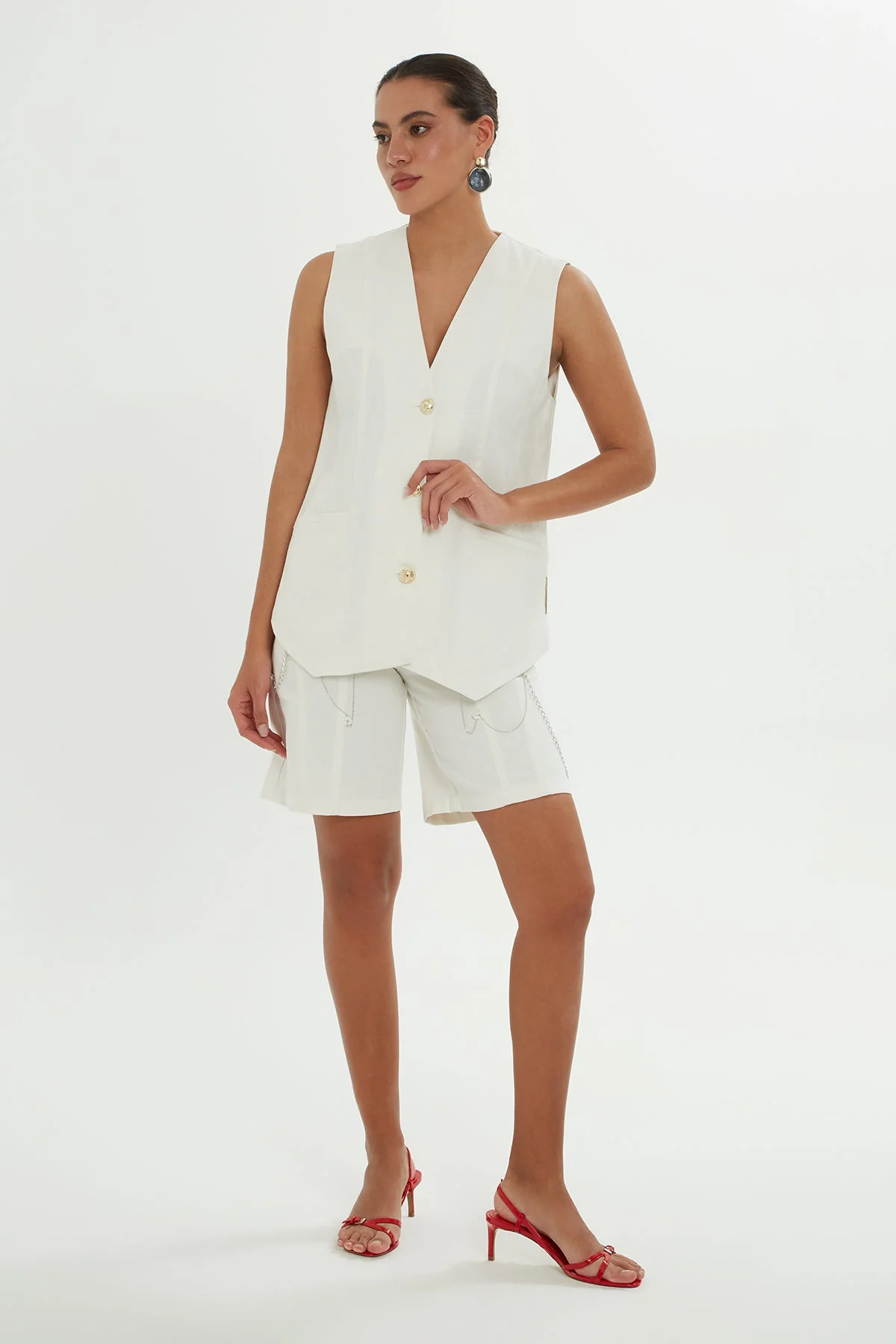 Ecru V-Neck Buttoned Vest - Image 3