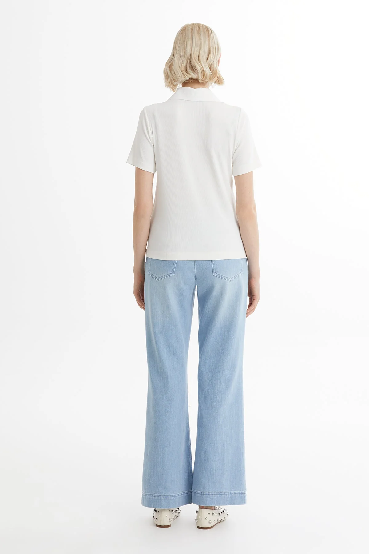 Ecru Zip-Front Short Sleeve Blouse - Image 3