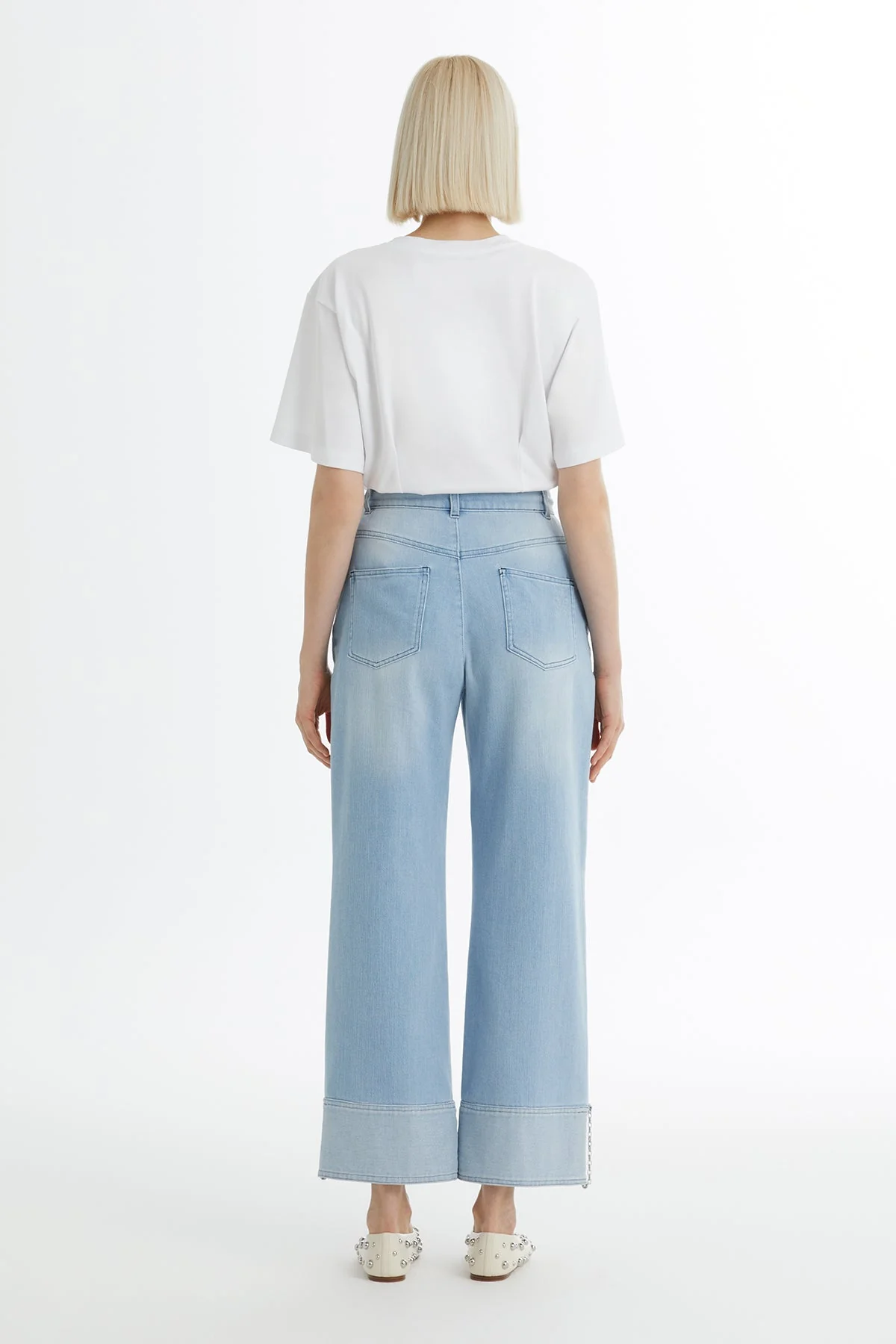 Blue Embroidered Detail Jeans - Image 5