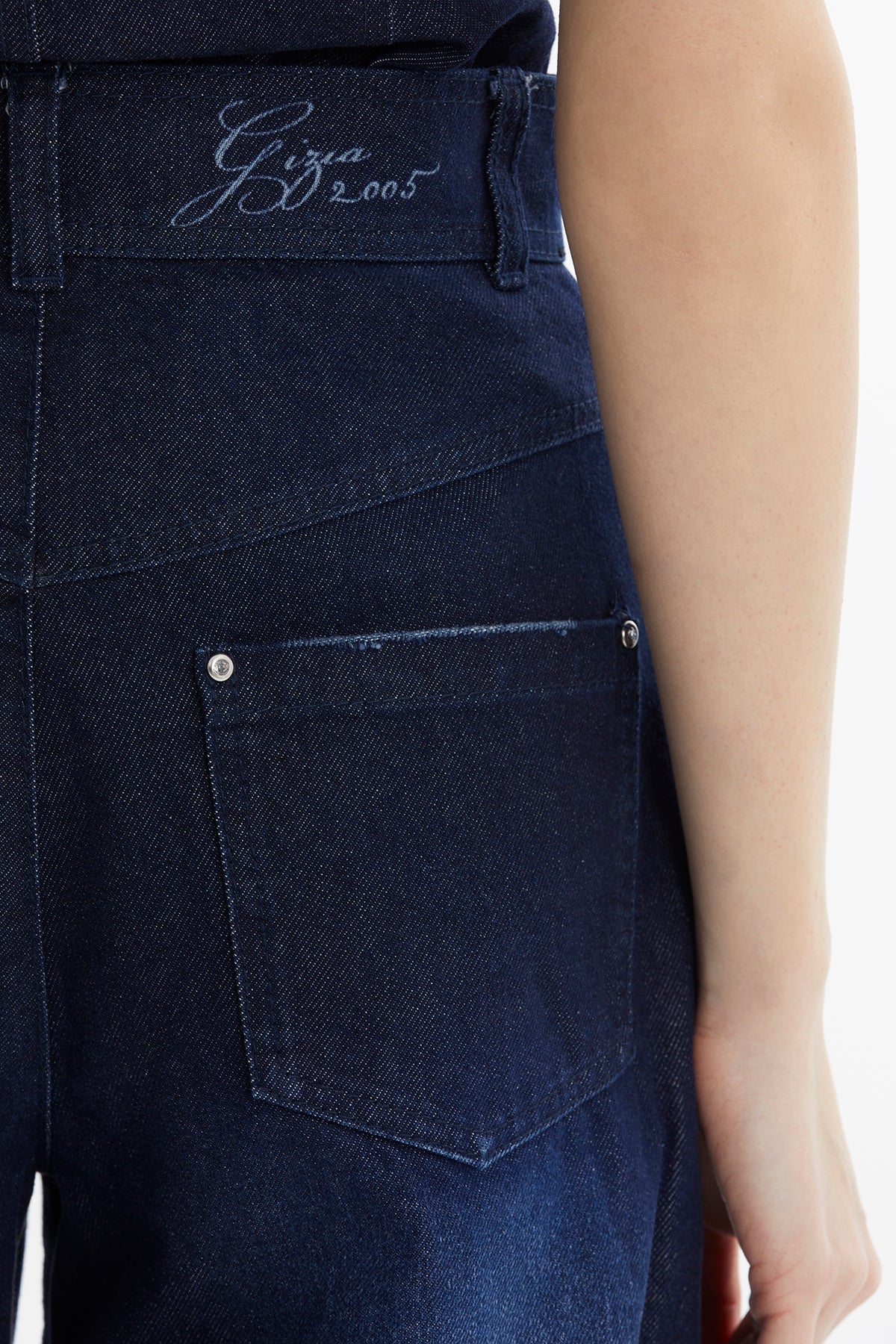 Blue Embroidered Detail Jeans - Image 4