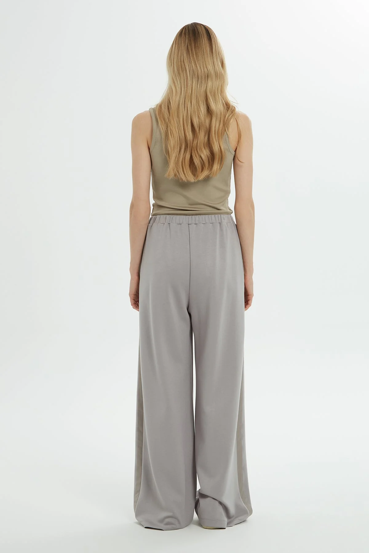 Grey High-Waist Wide-Leg Sweatpants - Image 4