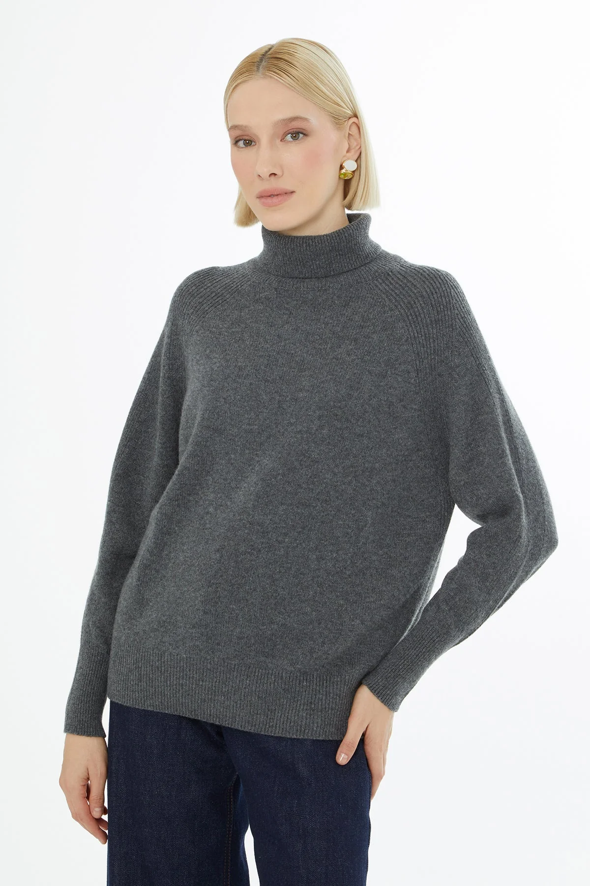 Grey Long-Sleeve Turtleneck Sweater - Image 3