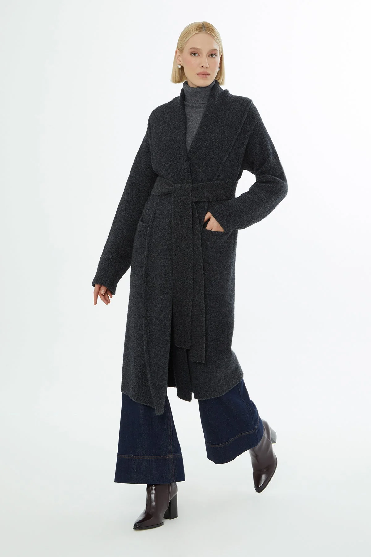 Grey Shawl-Collar Coat with - Image 4