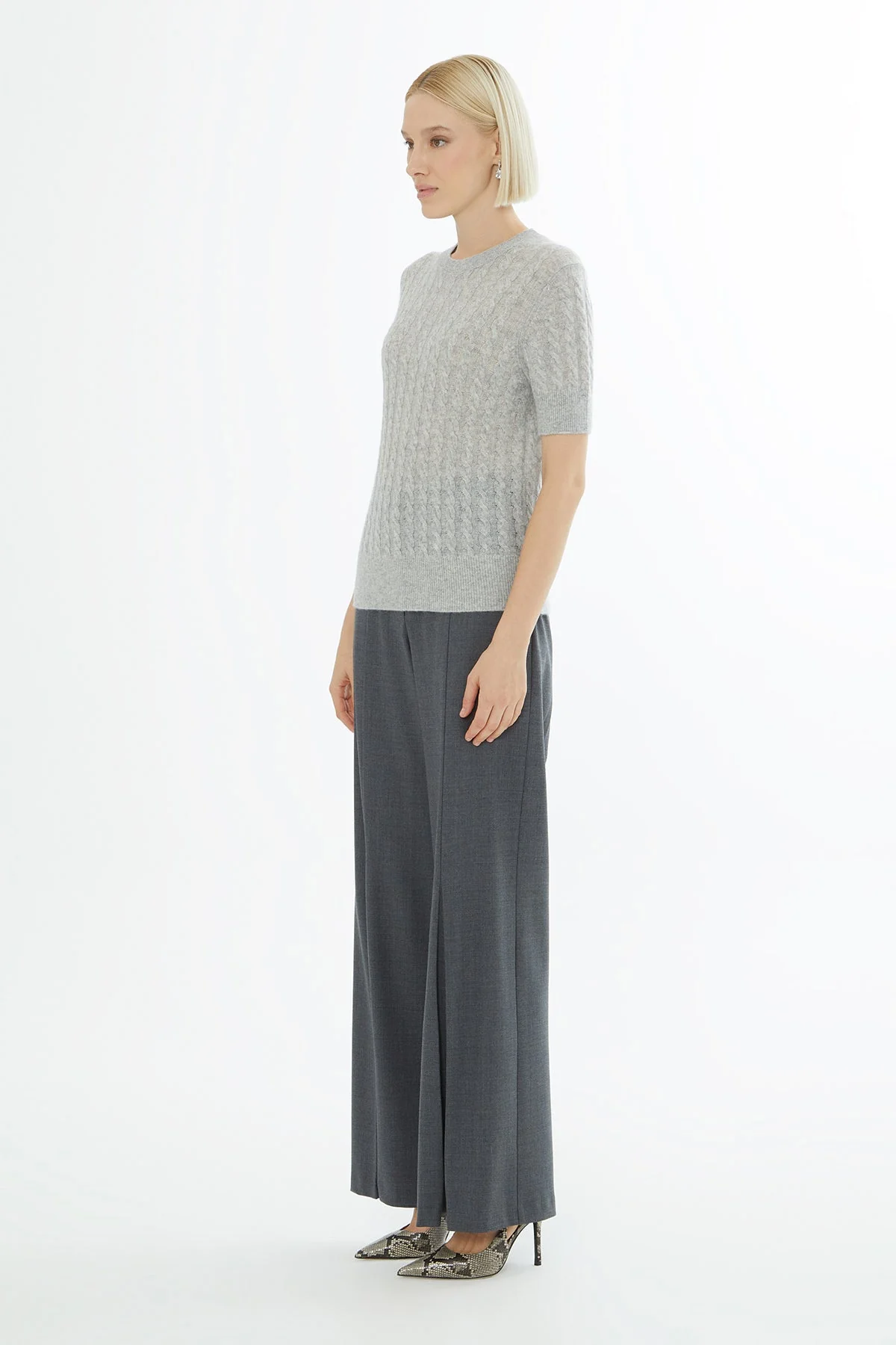 Grey Short-Sleeve Round-Neck Sweater - Image 4