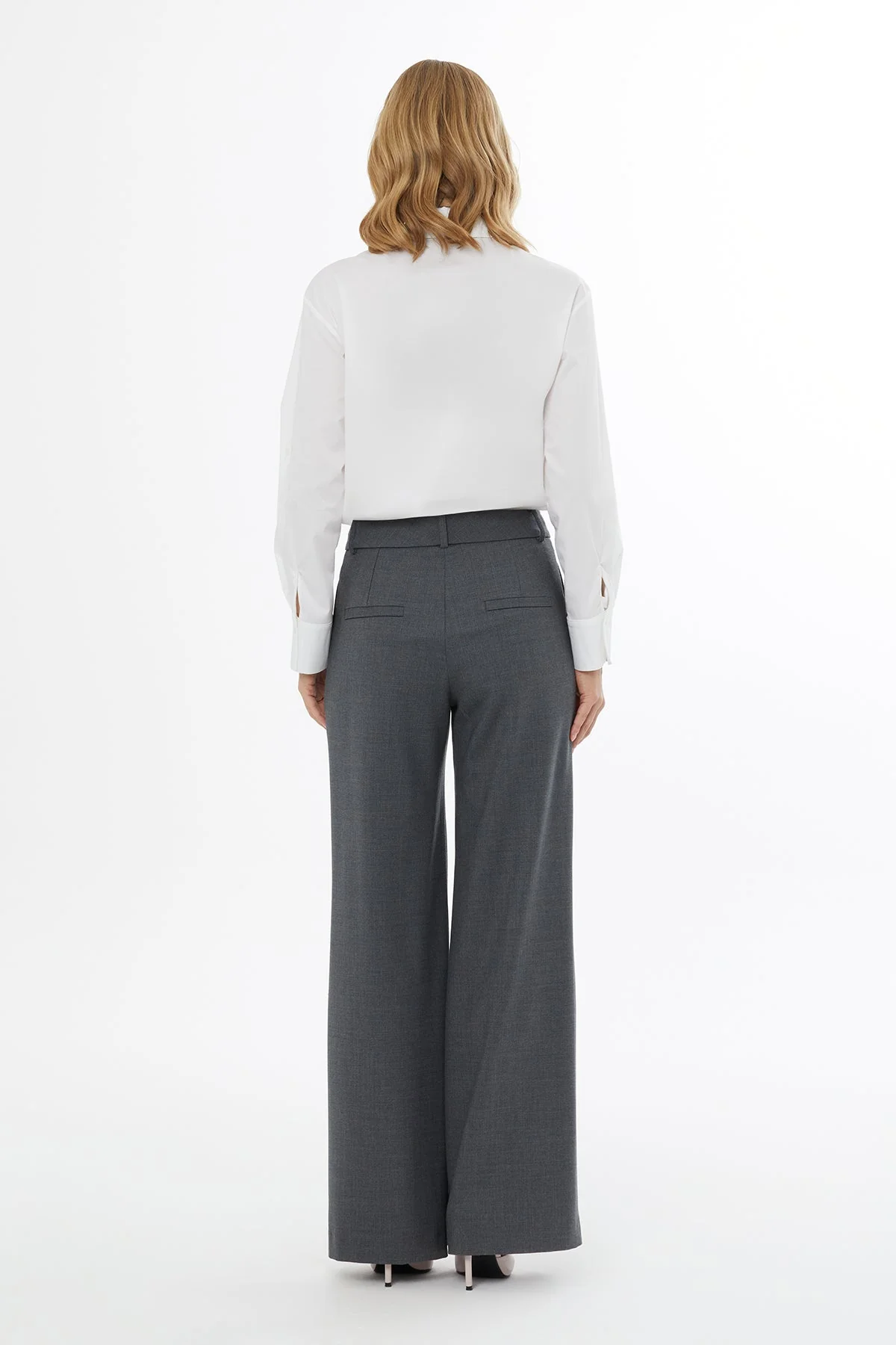Grey Wide-Leg Pleated Trousers - Image 4