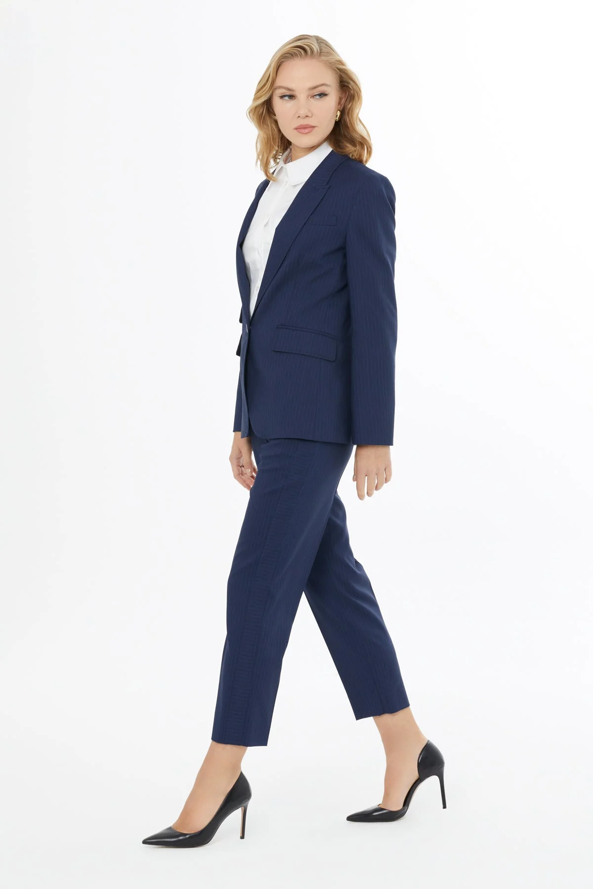 Navy Jacket and Carrot Pants Suit - Image 3