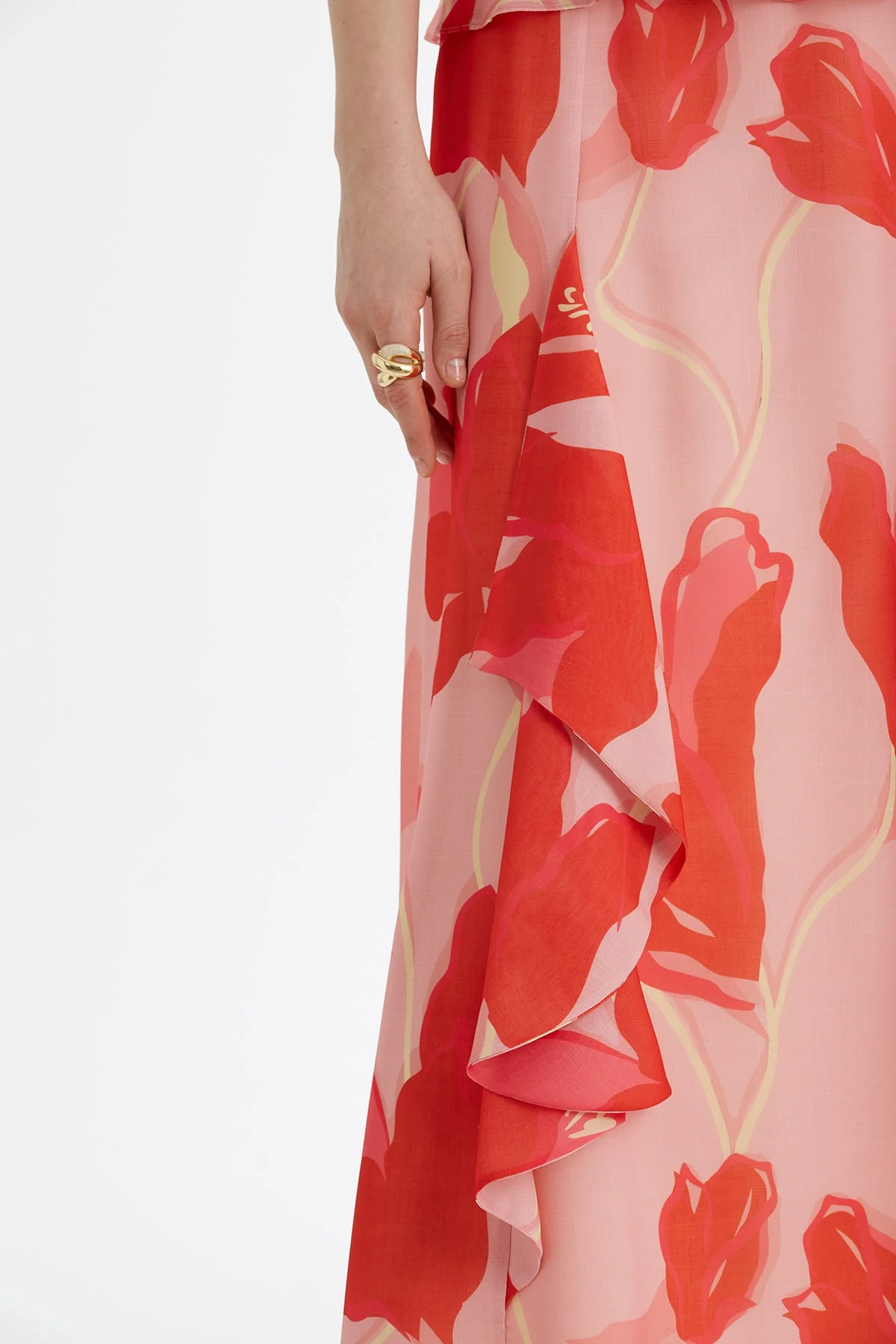 Pink Patterned Blouse Ruffle Skirt Set - Image 3