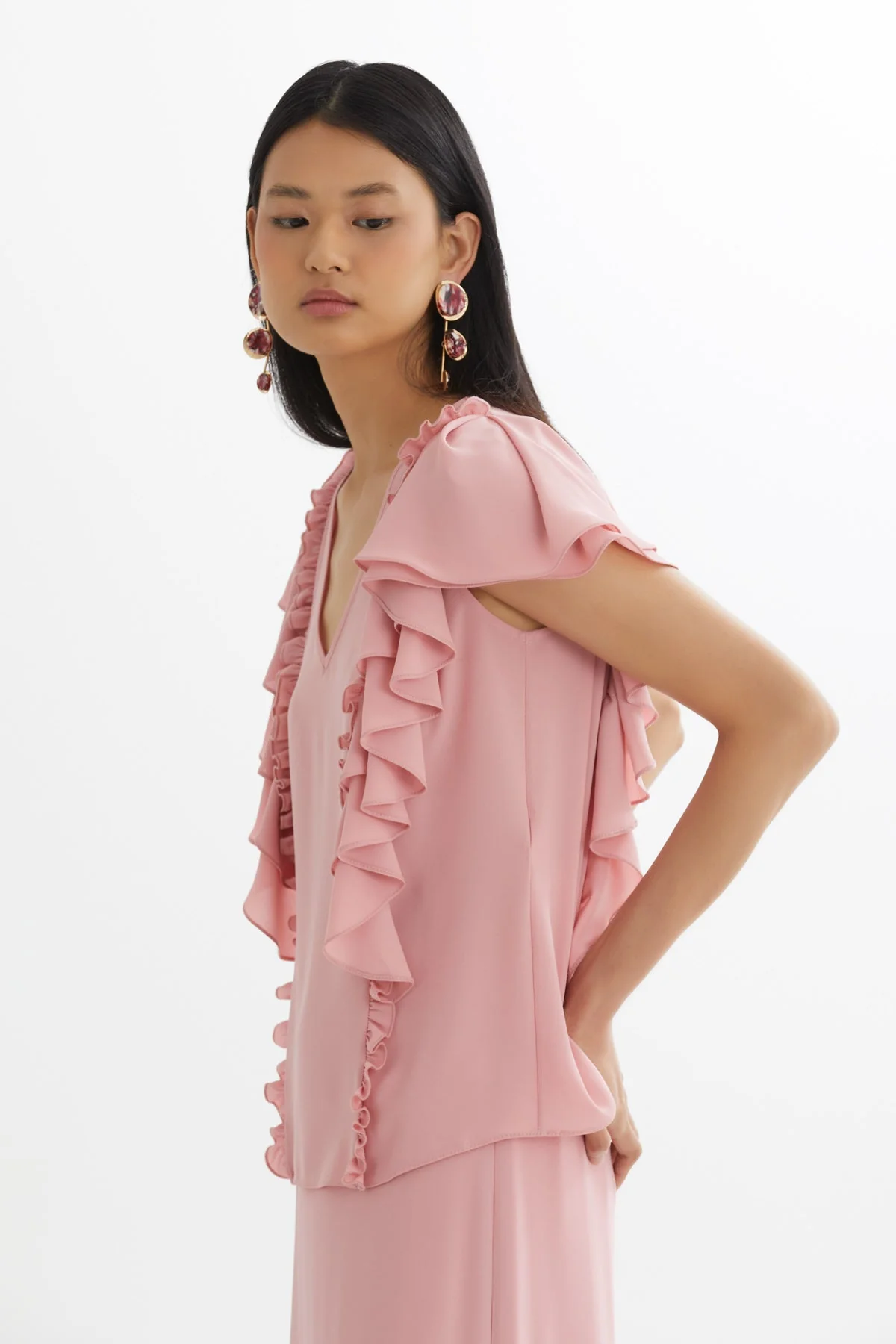 Pink Ruffled Blouse Gathered Skirt Set - Image 3