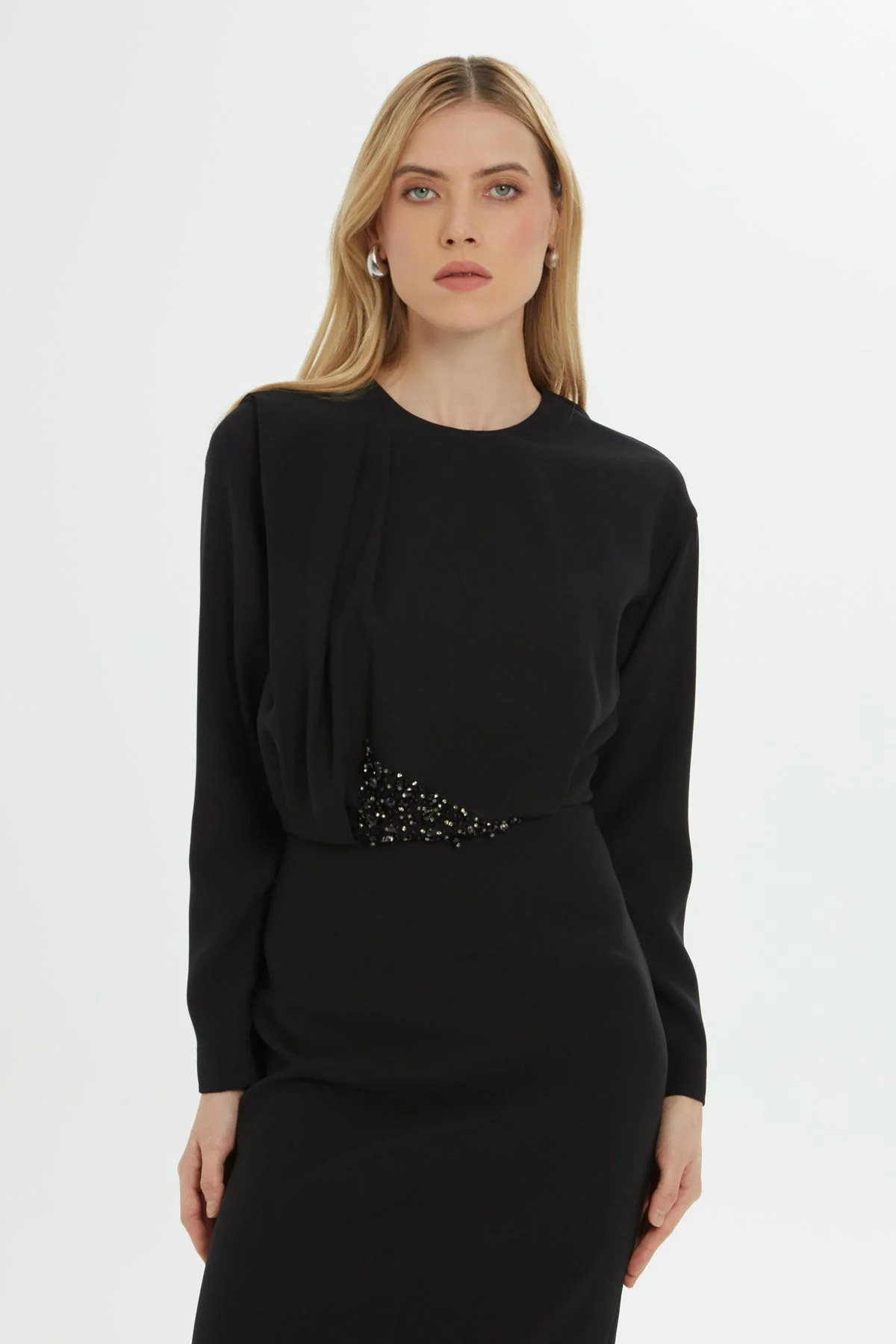 Black Long Dress with Balloon Sleeves - Image 3