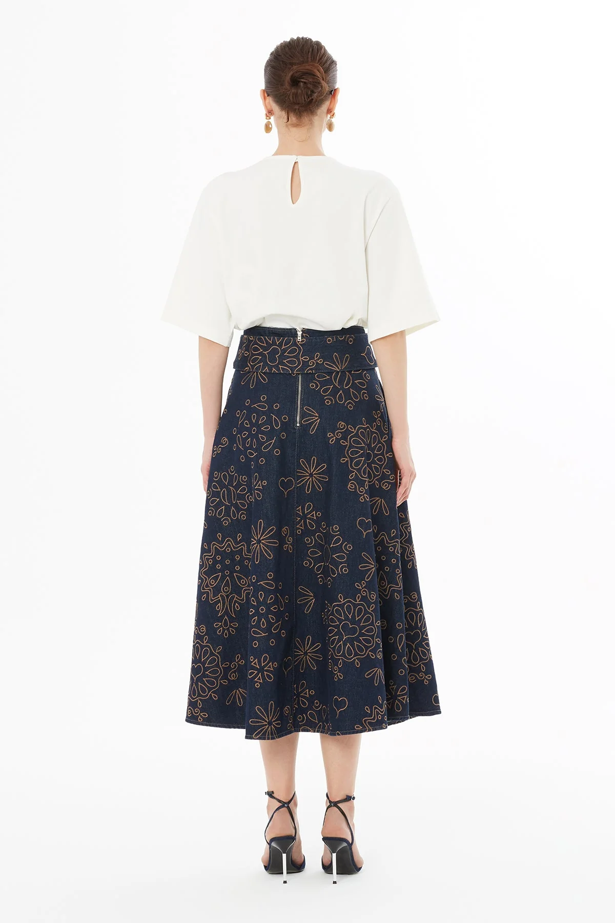Printed Bell-Shaped Denim Midi Skirt - Image 4