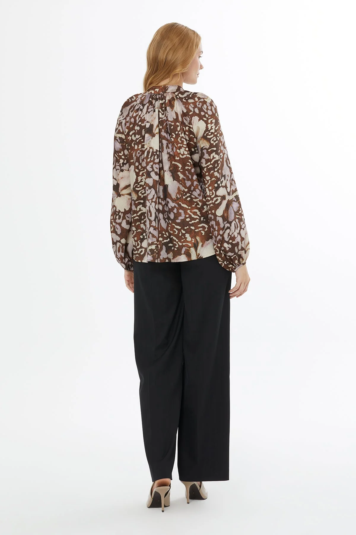 Printed Blouse with Tie-Neck - Image 4