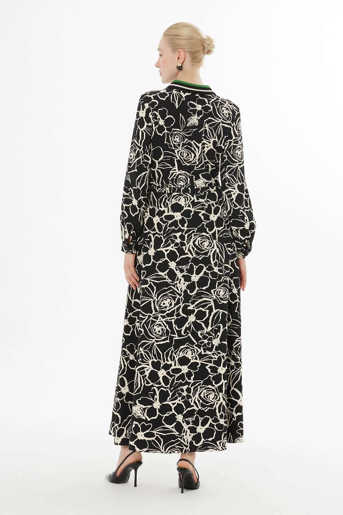 Printed Long Dress with Zip-Up Collar - Image 4