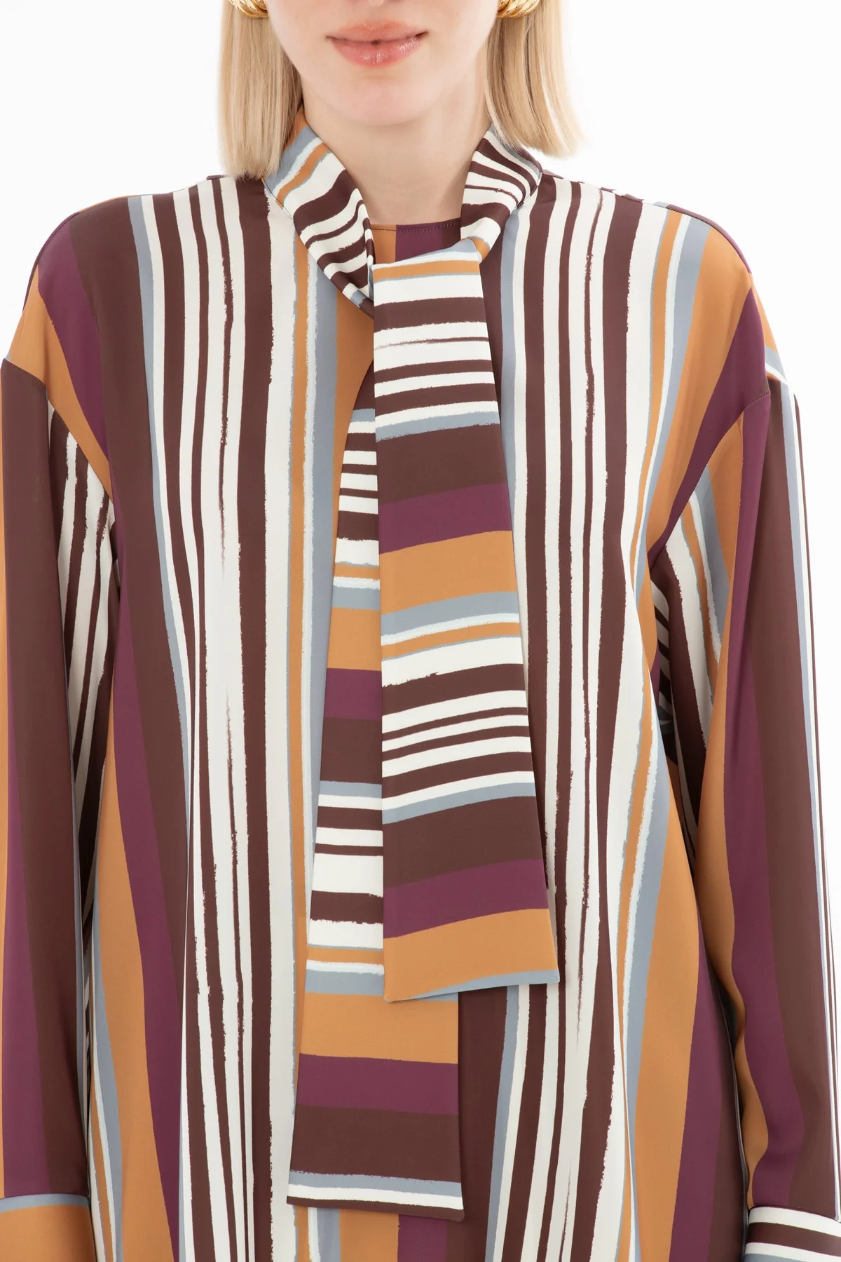 Printed Shirt and Trousers Suit - Image 3