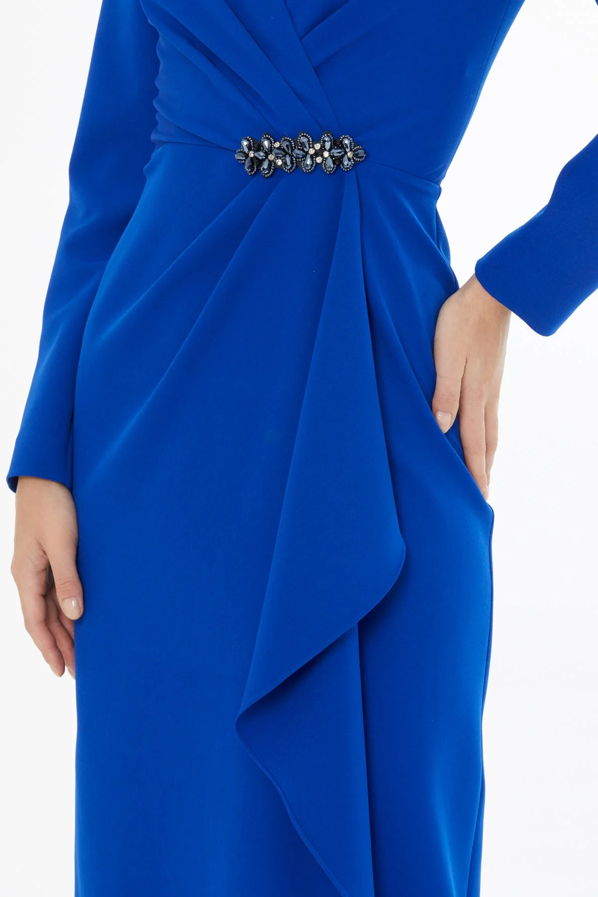 Purple Long Dress with Accessories - Image 2