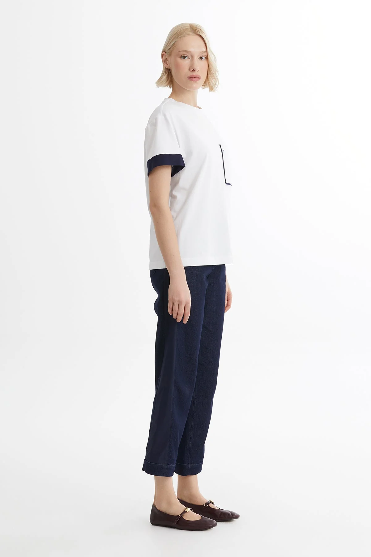 White Embroidered Detail T-Shirt - Image 3