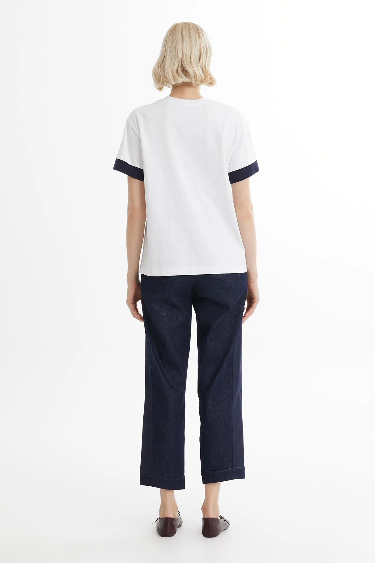 White Embroidered Detail T-Shirt - Image 4