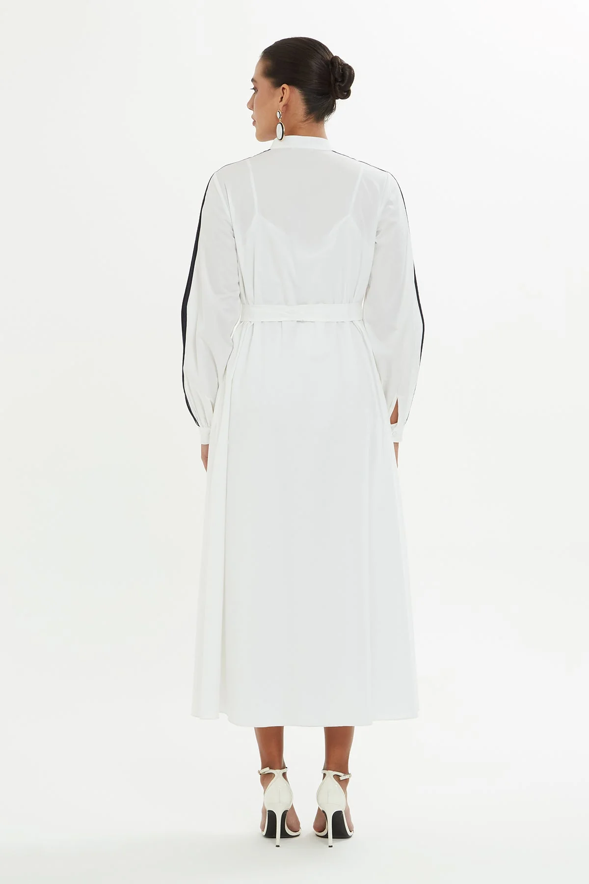 White Stripe Detail Long Dress - Image 4